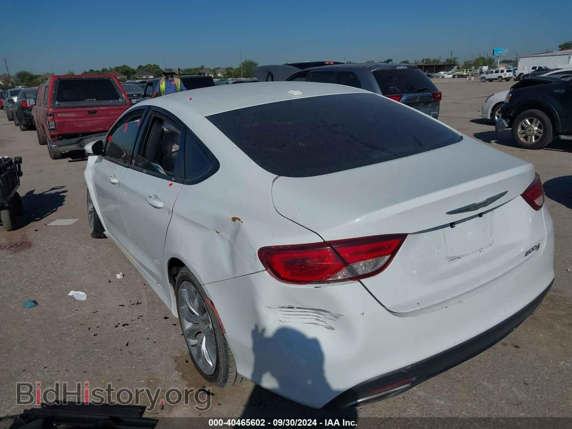 2015 CHRYSLER 200 - VIN: 1C3CCCBB2FN594174 - Photo 3