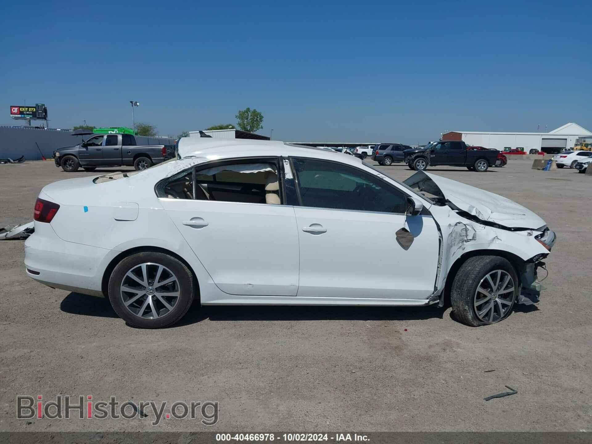 2017 VOLKSWAGEN JETTA - VIN: 3VWDB7AJ3HM223473 - Photo 13