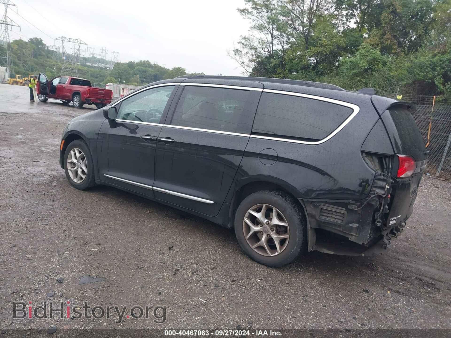 2017 CHRYSLER PACIFICA - VIN: 2C4RC1BG7HR519434 - Фото 3