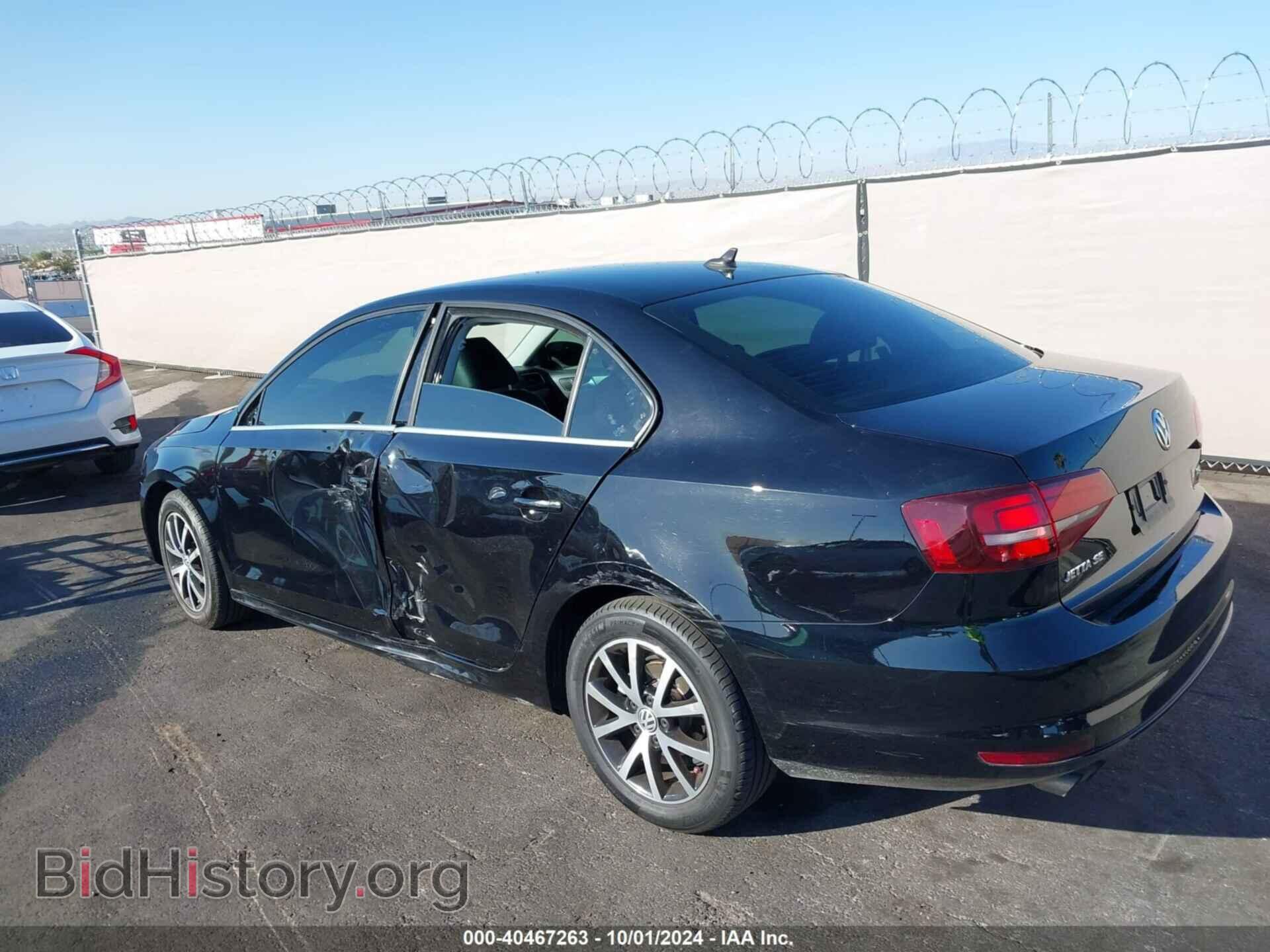 2017 VOLKSWAGEN JETTA - VIN: 3VWDB7AJ1HM397493 - Фото 3