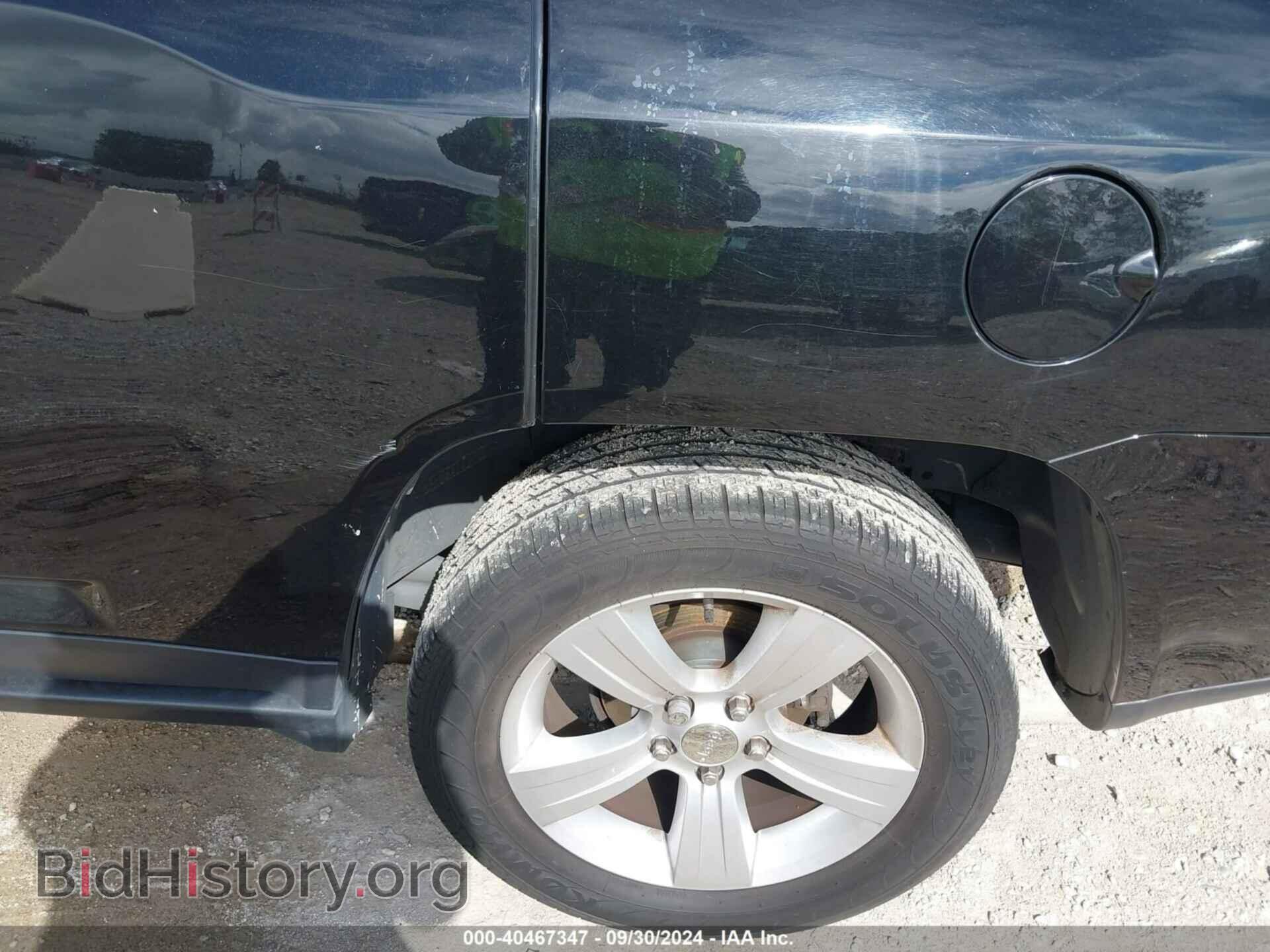 2014 JEEP COMPASS - VIN: 1C4NJDEB7ED830995 - Photo 6