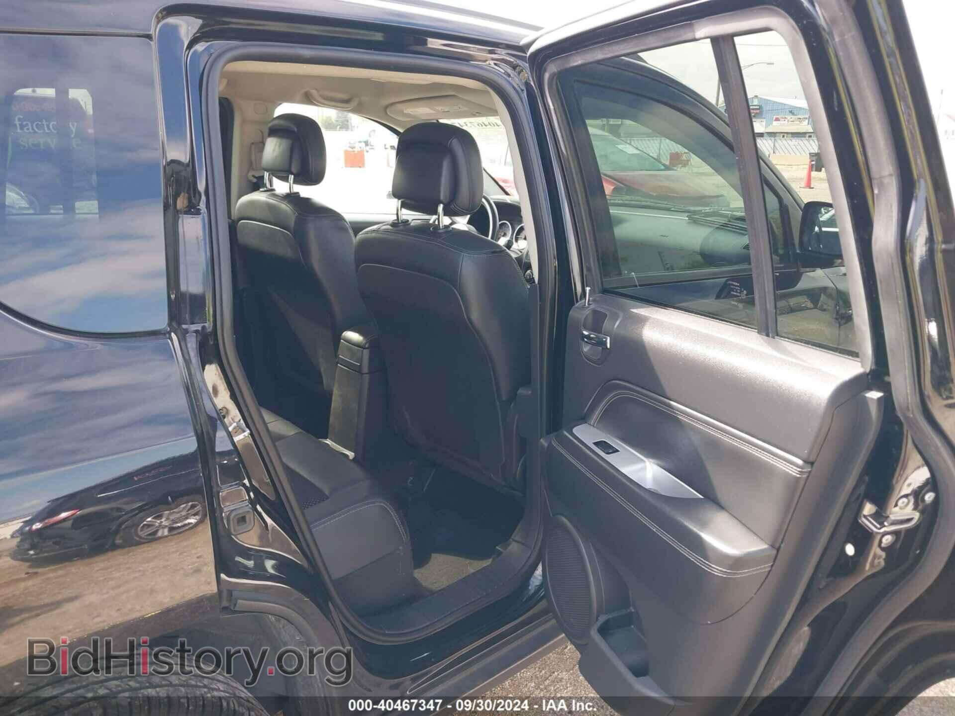 2014 JEEP COMPASS - VIN: 1C4NJDEB7ED830995 - Photo 8