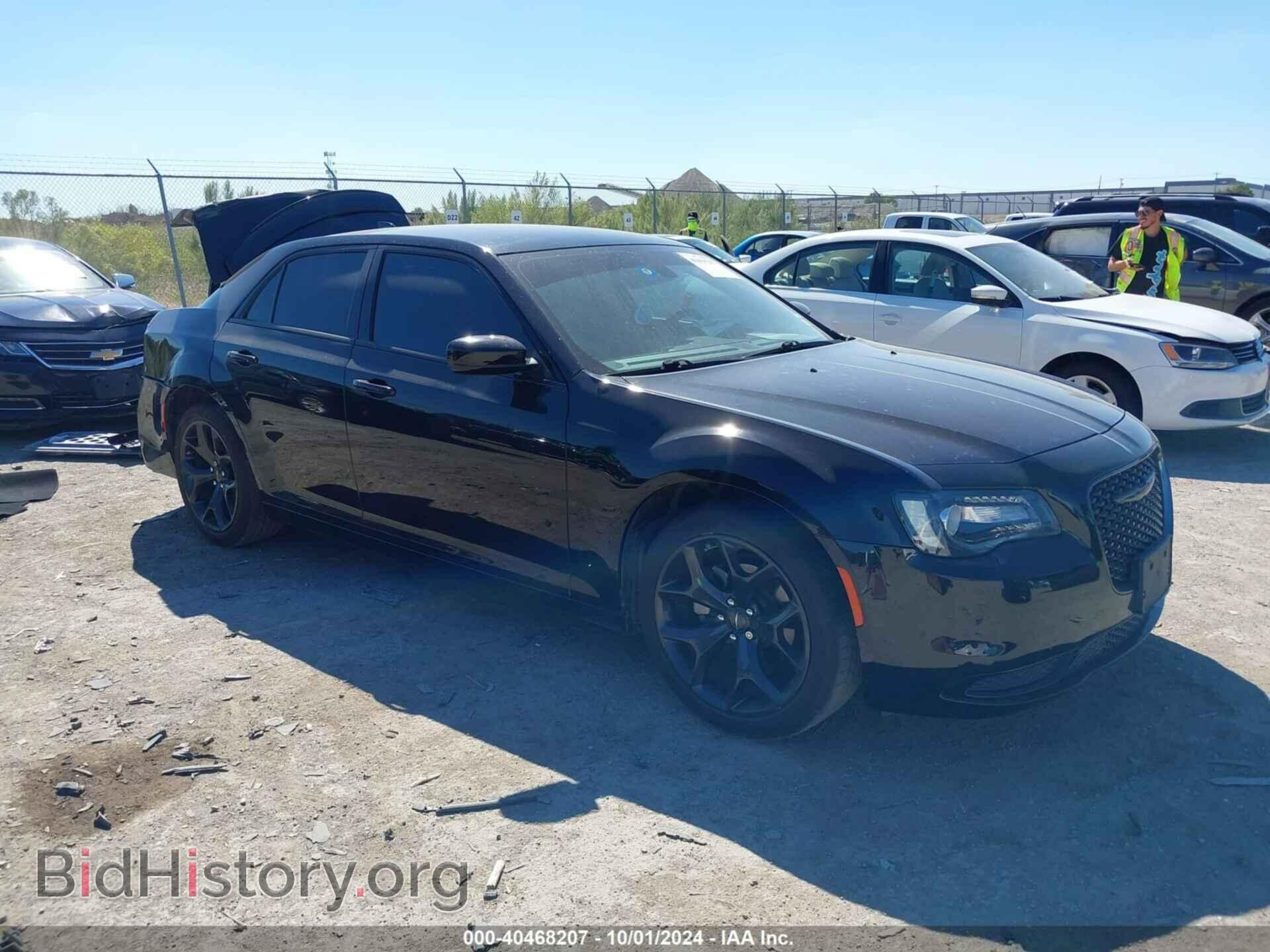 Photo 2C3CCAAG0NH167780 - CHRYSLER 300 2022