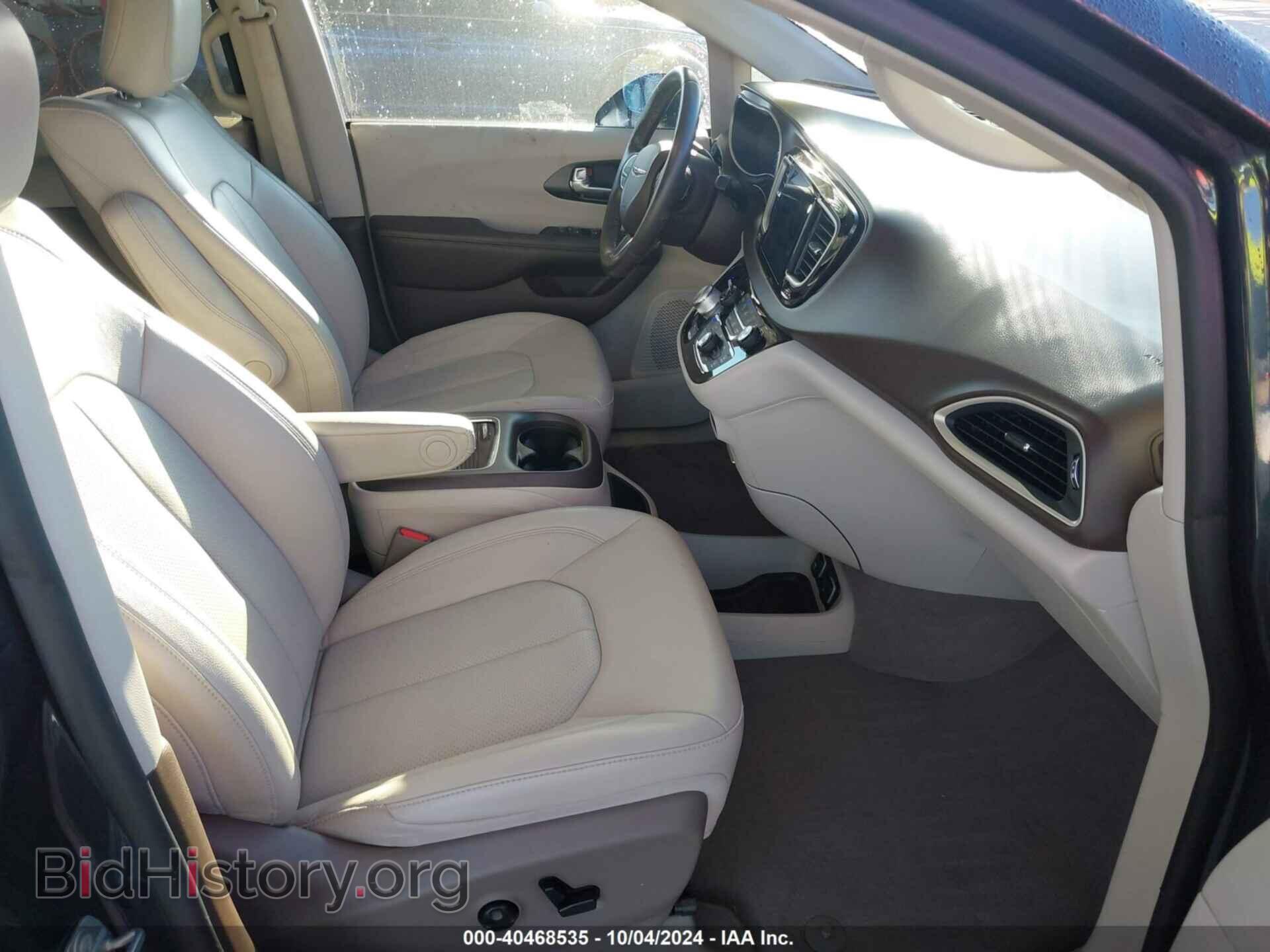 2020 CHRYSLER PACIFICA - VIN: 2C4RC1EG2LR112058 - Photo 5