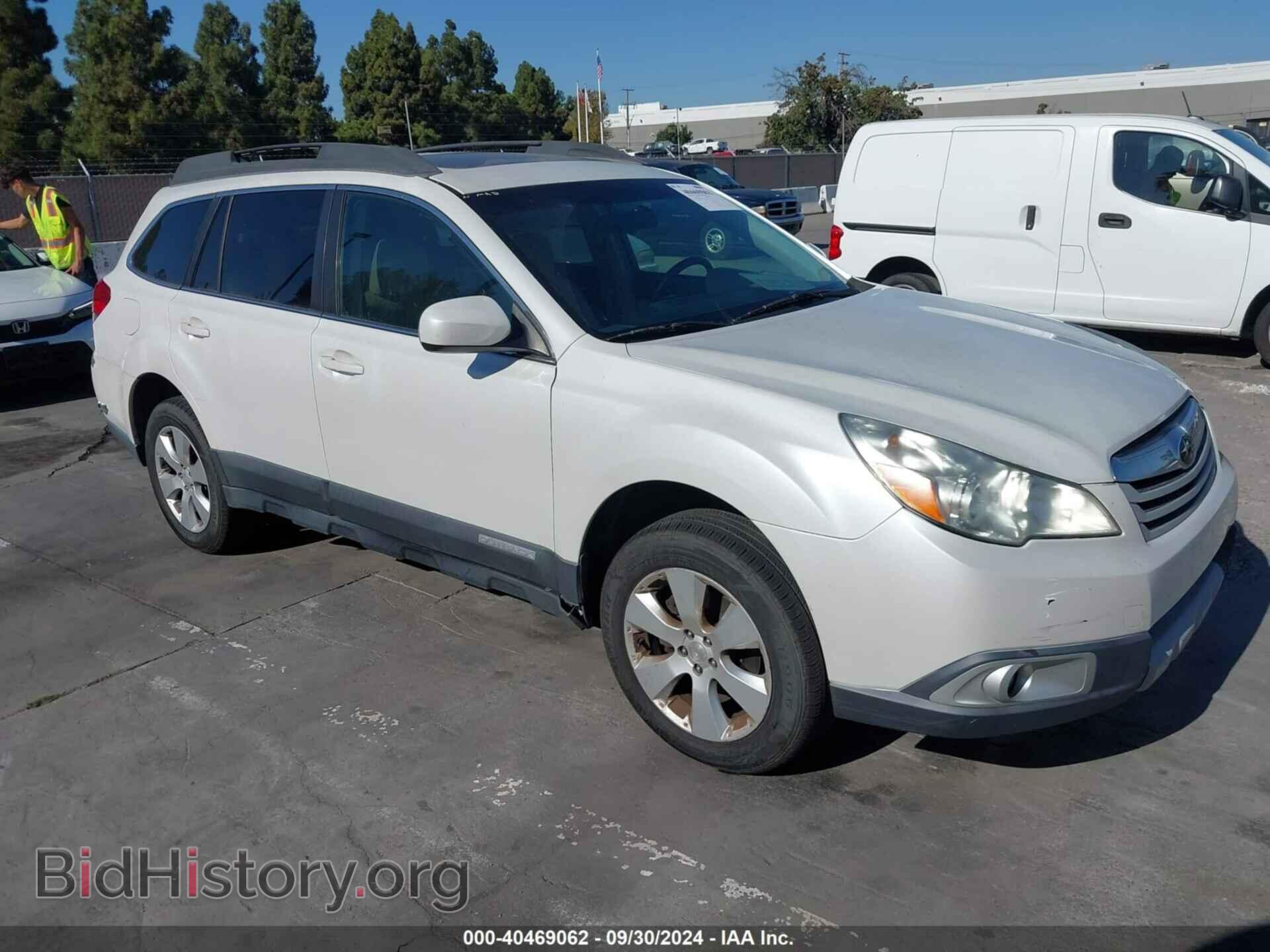 Photo 4S4BRBKC8A3345886 - SUBARU OUTBACK 2010