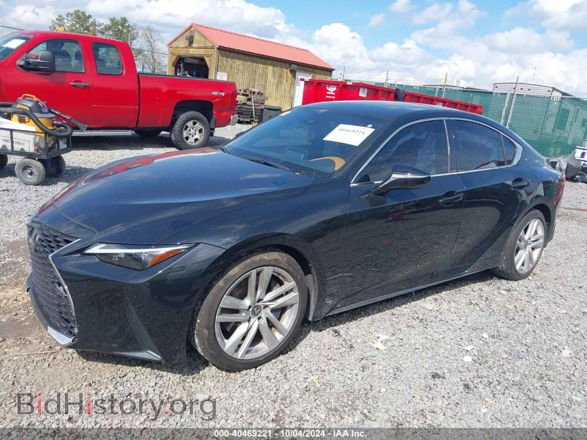 2021 LEXUS IS 300 - VIN: JTHCA1D27M5117044 - Photo 2