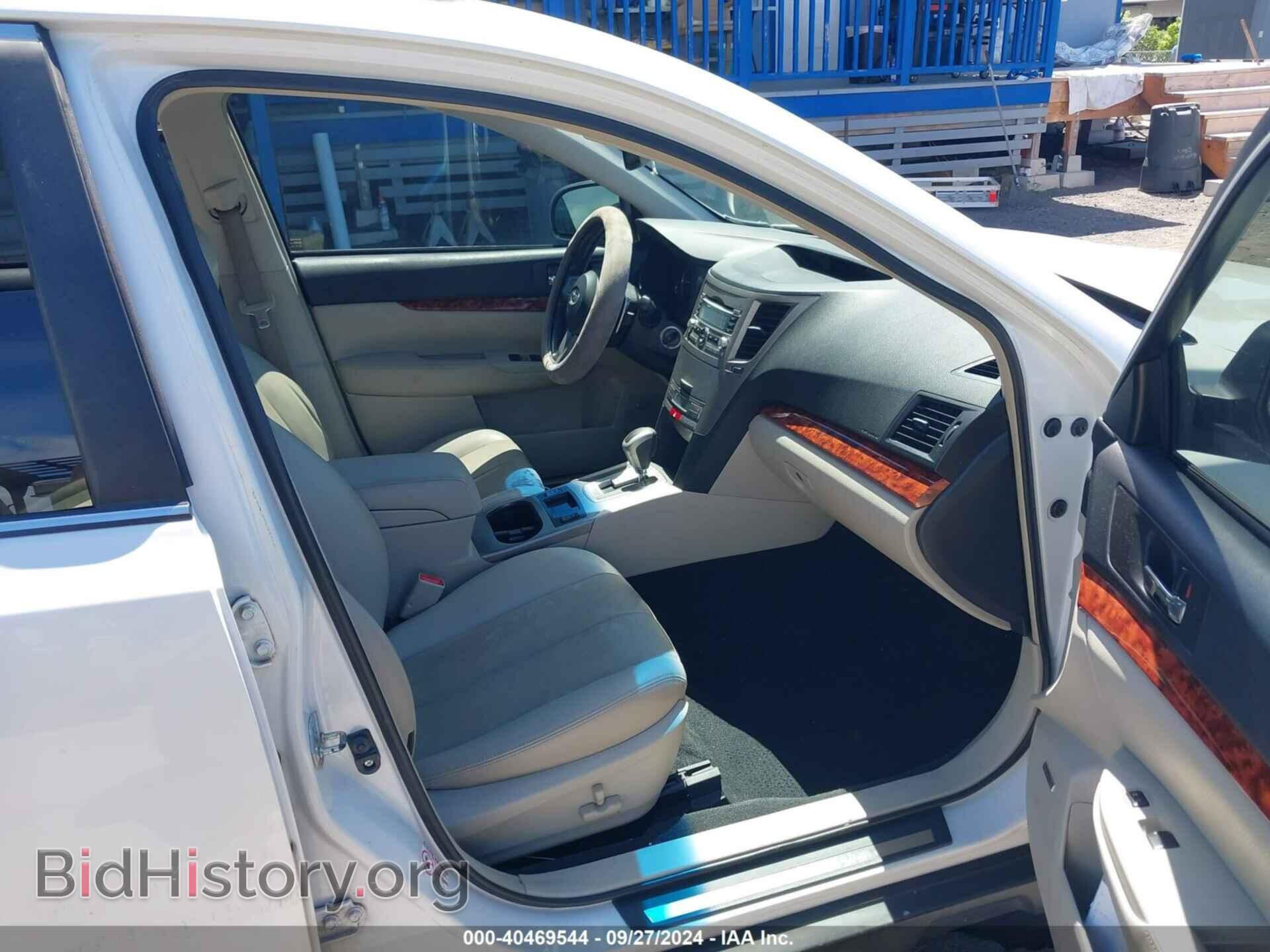 2011 SUBARU OUTBACK - VIN: 4S4BRCKC8B3402238 - Фото 5