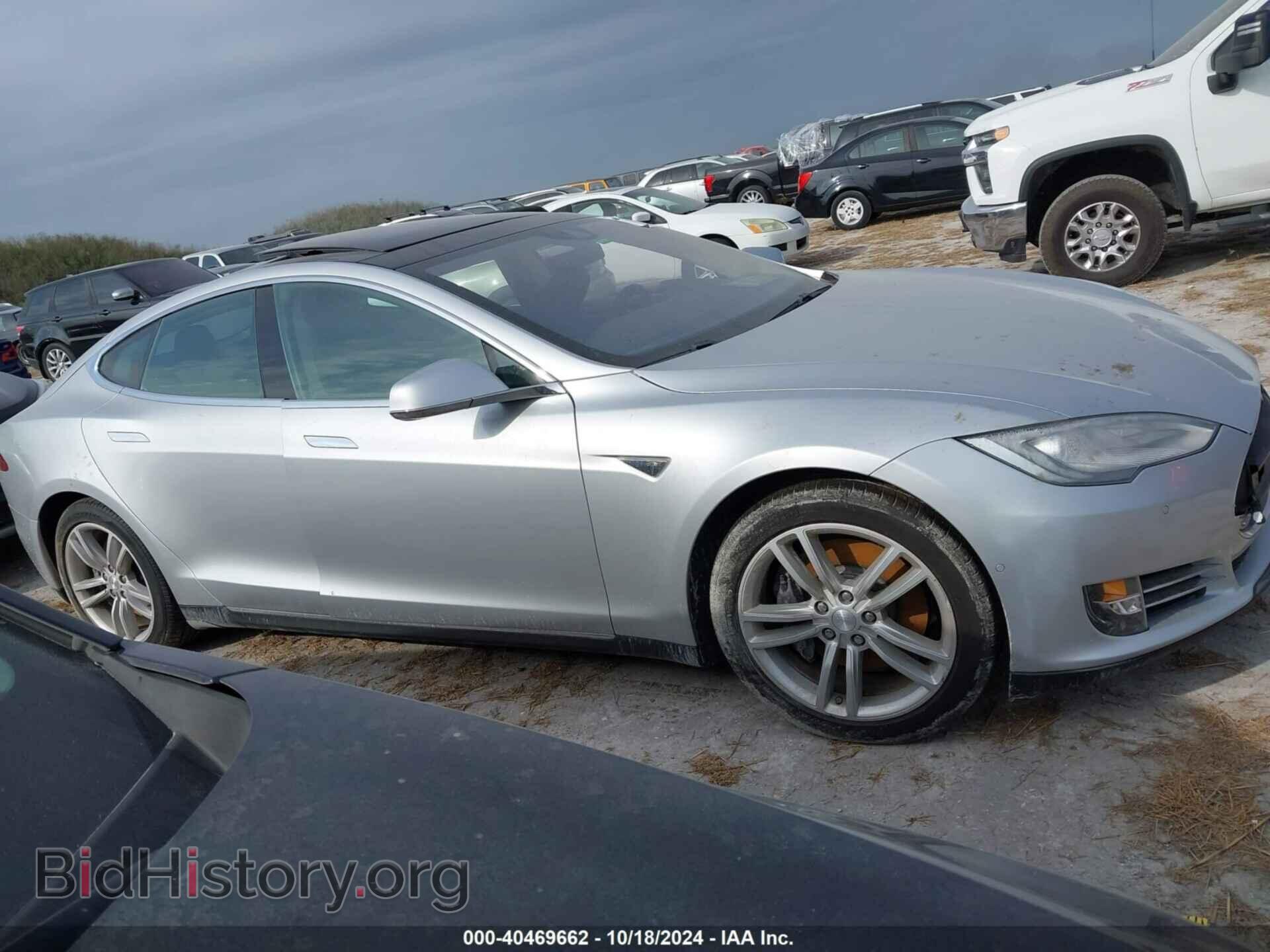 2015 TESLA MODEL S - VIN: 5YJSA1H14FF082866 - Photo 12