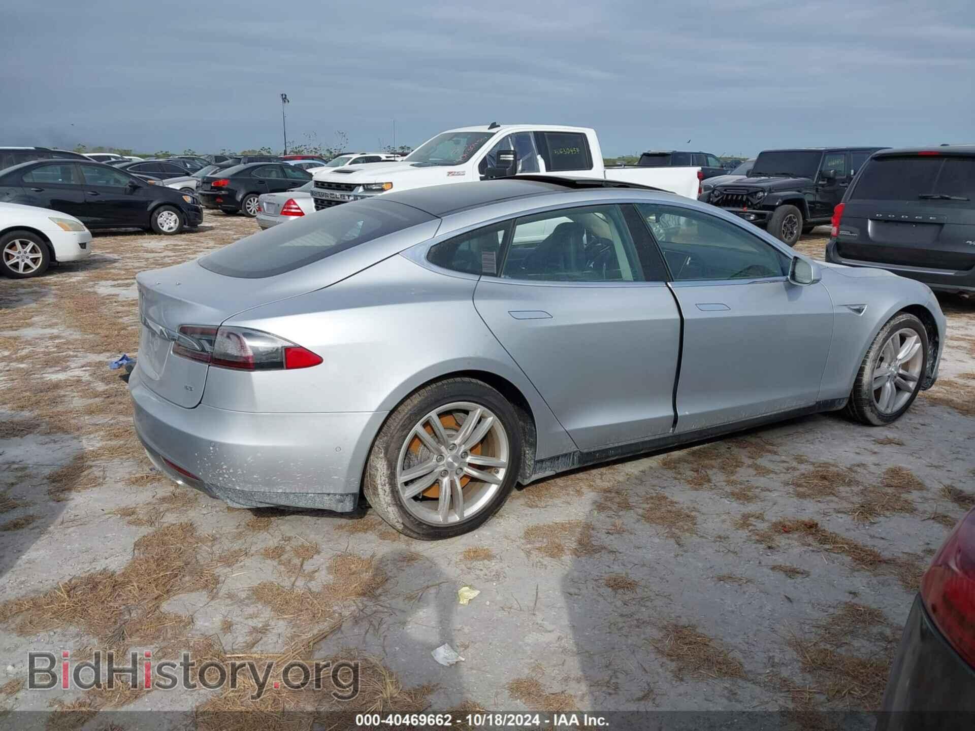 2015 TESLA MODEL S - VIN: 5YJSA1H14FF082866 - Photo 4