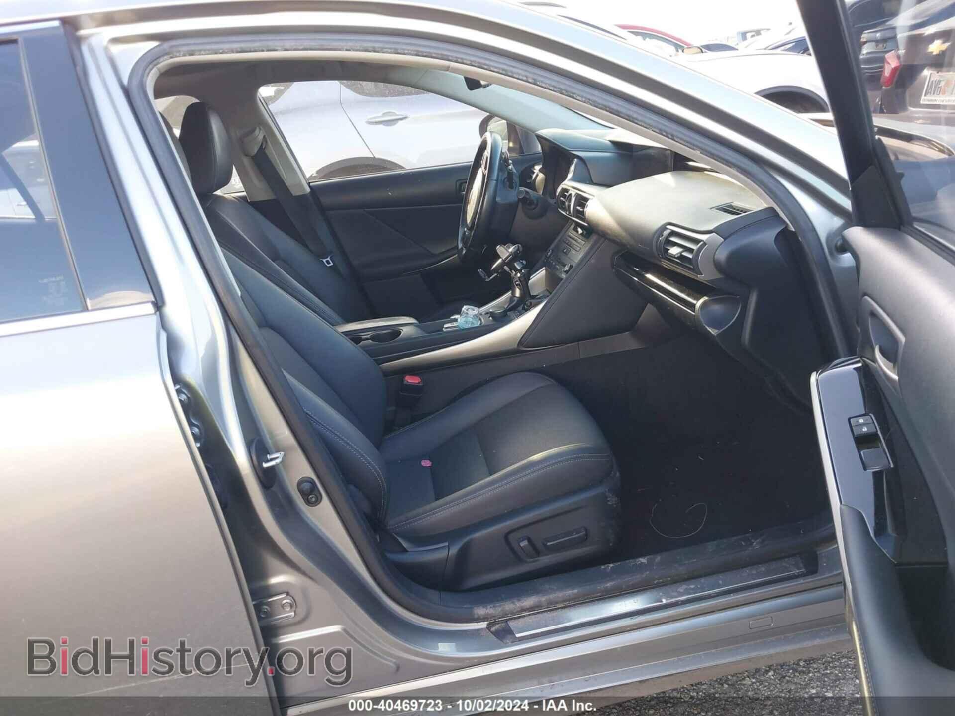 2019 LEXUS IS 300 - VIN: JTHBA1D25K5100719 - Фото 5