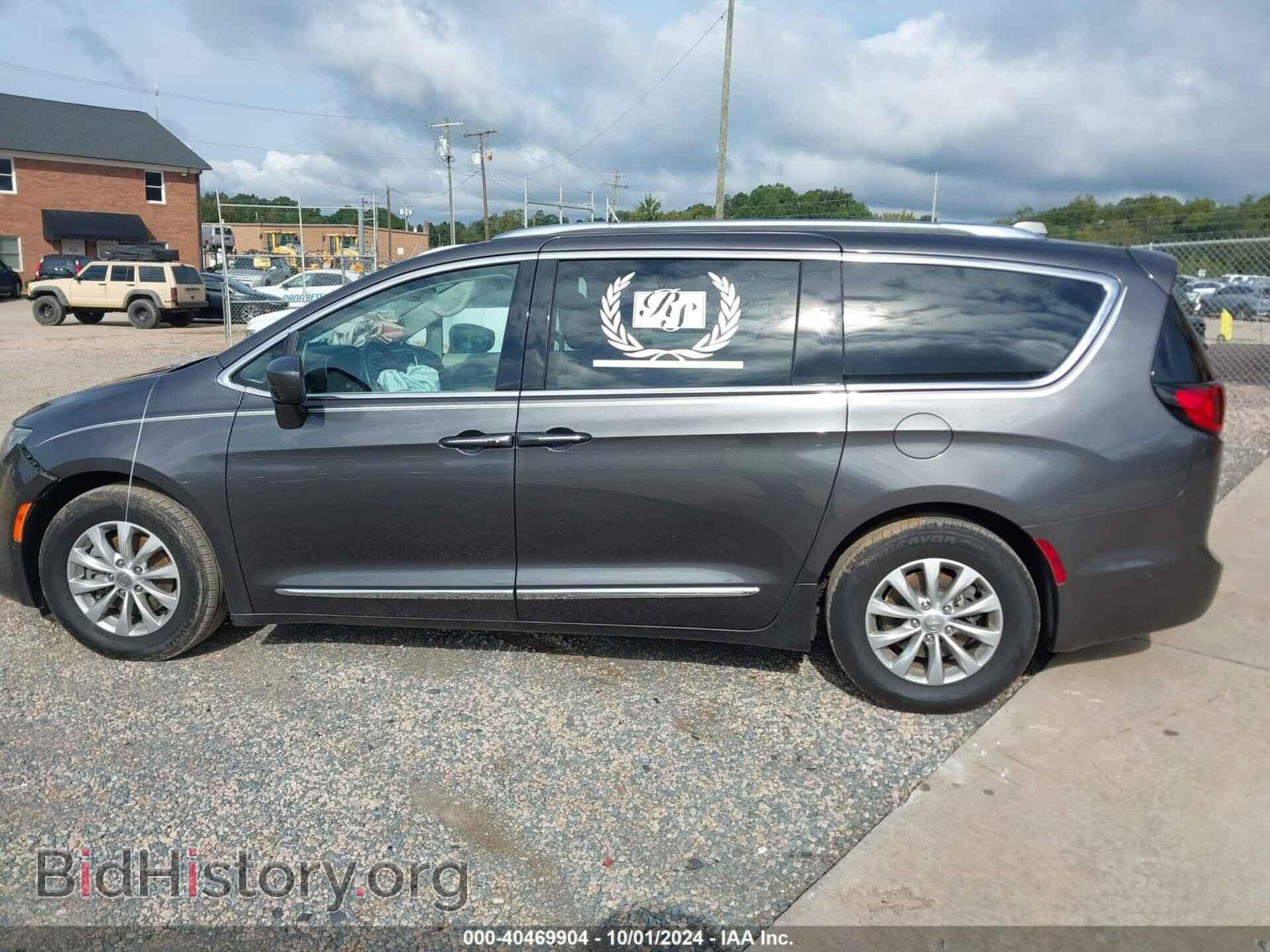 2018 CHRYSLER PACIFICA - VIN: 2C4RC1BG3JR315302 - Фото 14