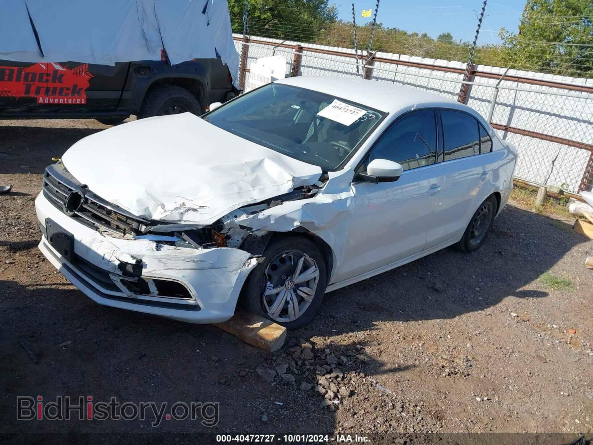 2017 VOLKSWAGEN JETTA - VIN: 3VW2B7AJ3HM289853 - Фото 2