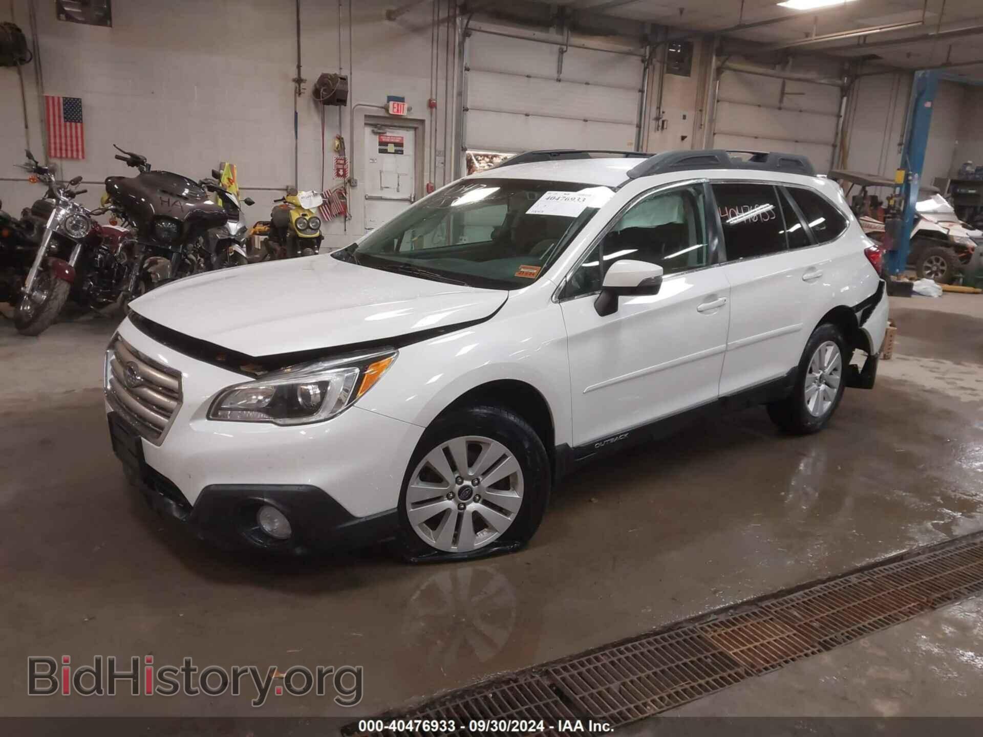 2017 SUBARU OUTBACK - VIN: 4S4BSAFC7H3338396 - Фото 2