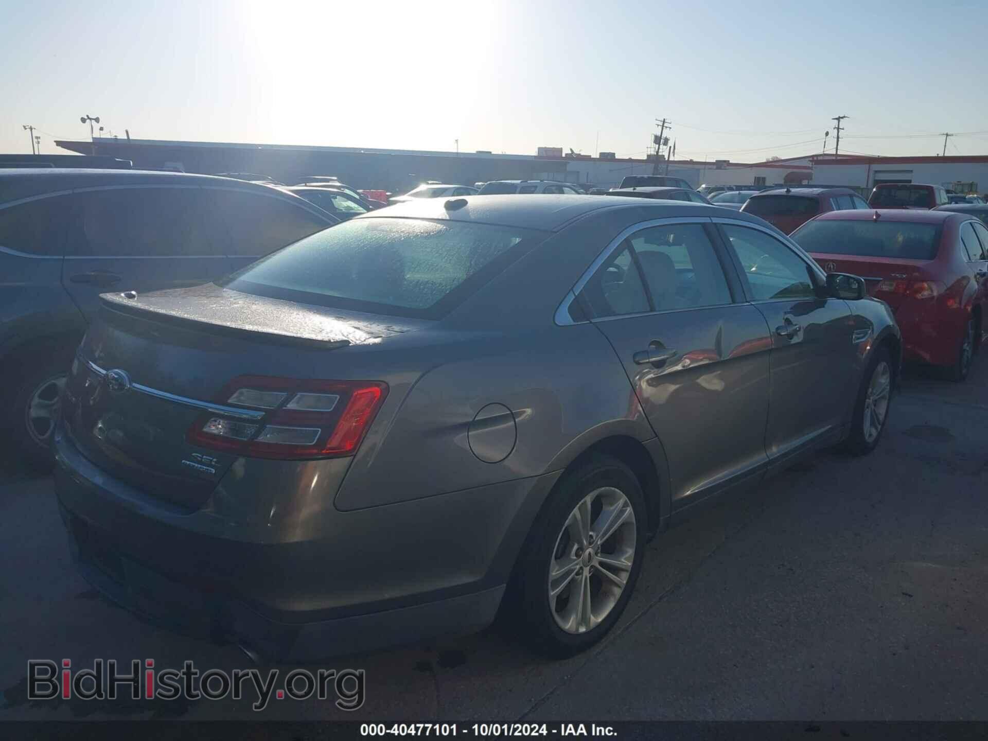 2013 FORD TAURUS - VIN: 1FAHP2E89DG220250 - Фото 4