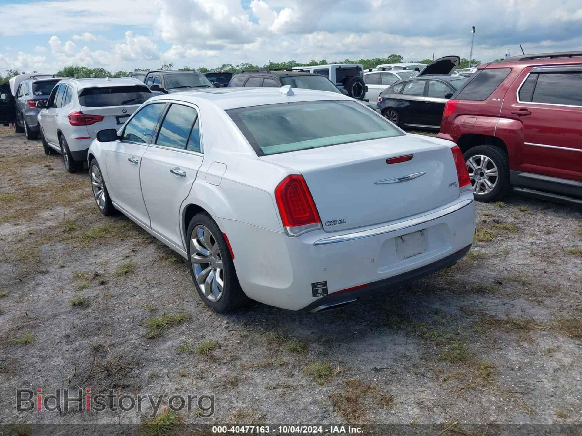 2015 CHRYSLER 300C - VIN: 2C3CCAET0FH760502 - Фото 3