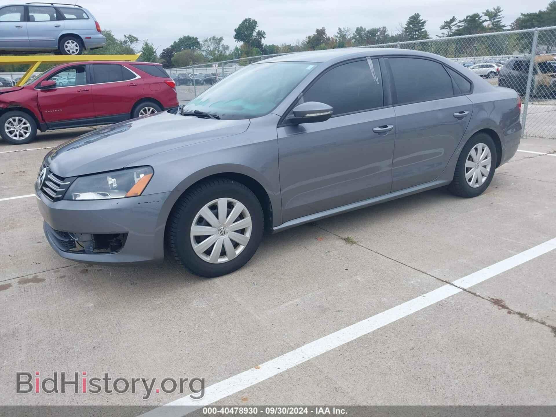 2012 VOLKSWAGEN PASSAT - VIN: 1VWAP7A35CC057604 - Фото 2
