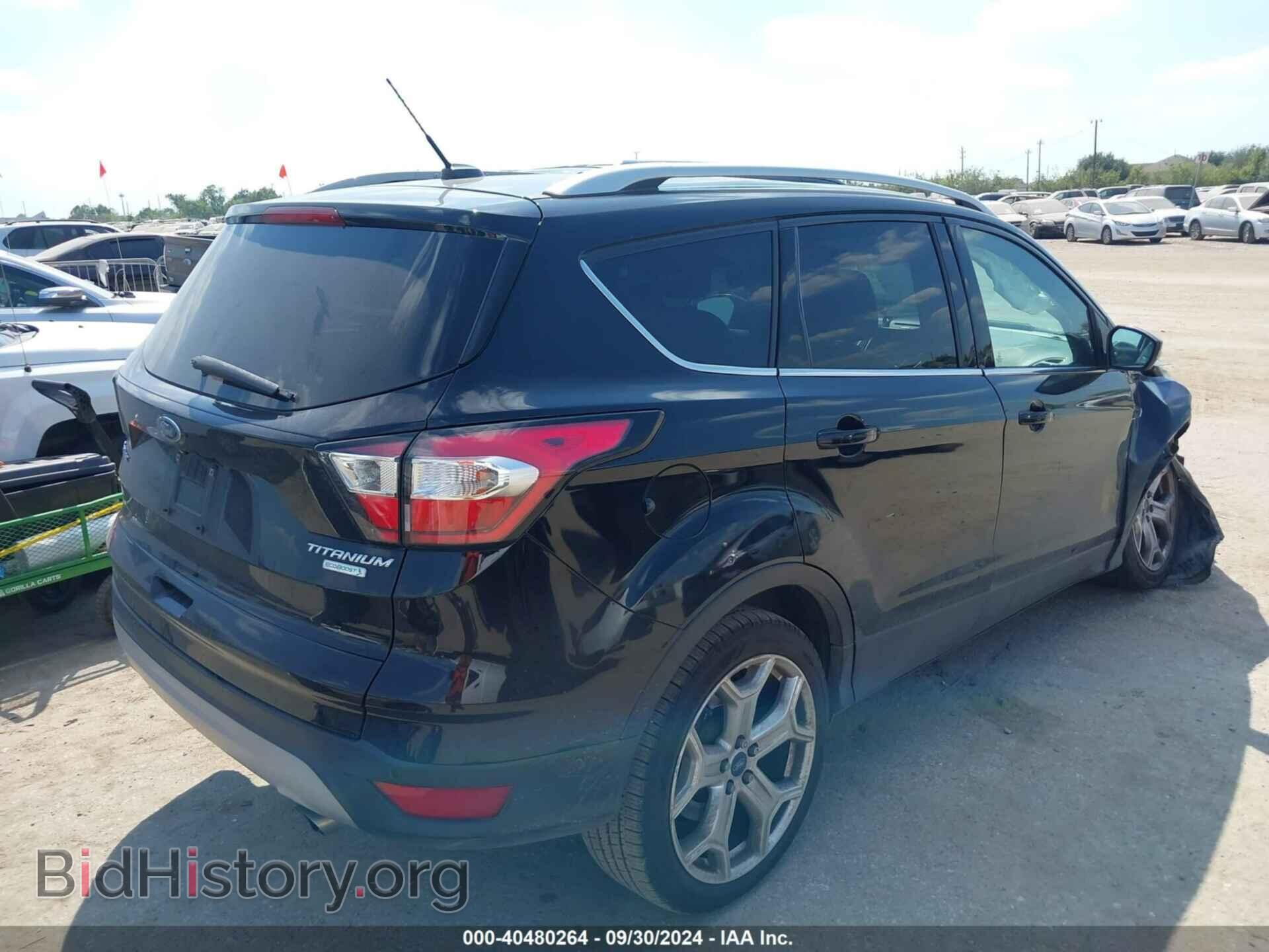 2017 FORD ESCAPE - VIN: 1FMCU0J95HUC78133 - Фото 4