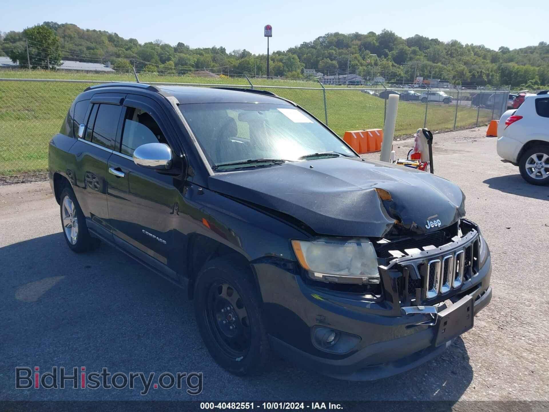 Photo 1J4NF5FB4BD176548 - JEEP COMPASS 2011