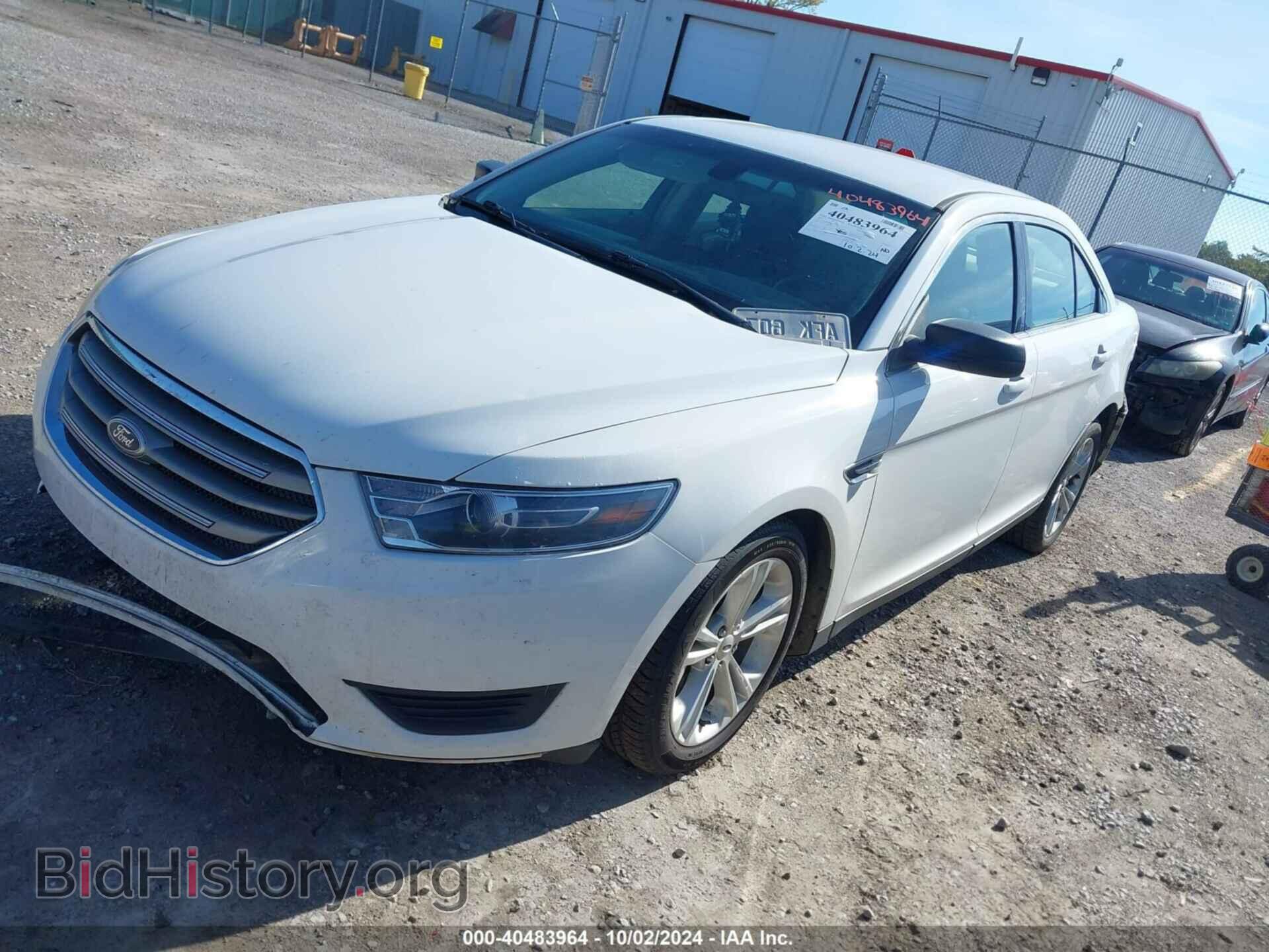 2015 FORD TAURUS - VIN: 1FAHP2D8XFG200237 - Фото 2