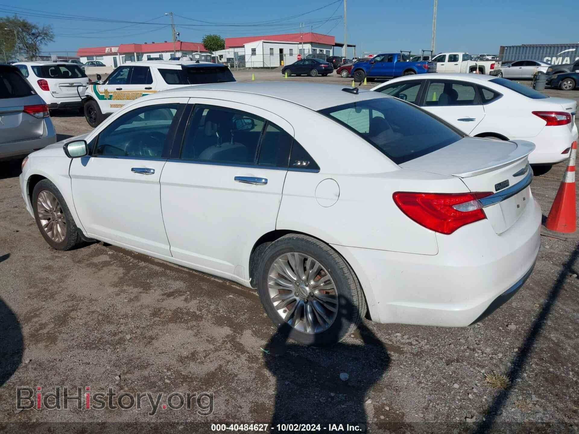 2013 CHRYSLER 200 - VIN: 1C3CCBCG1DN645682 - Фото 3