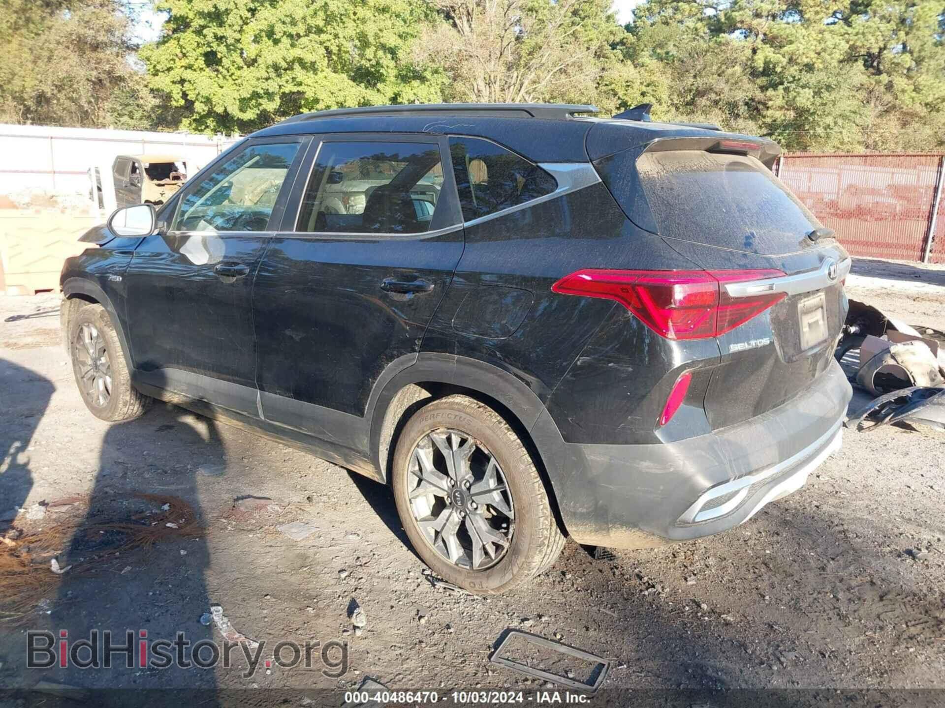 2021 KIA SELTOS - VIN: KNDERCAA9M7170052 - Фото 3