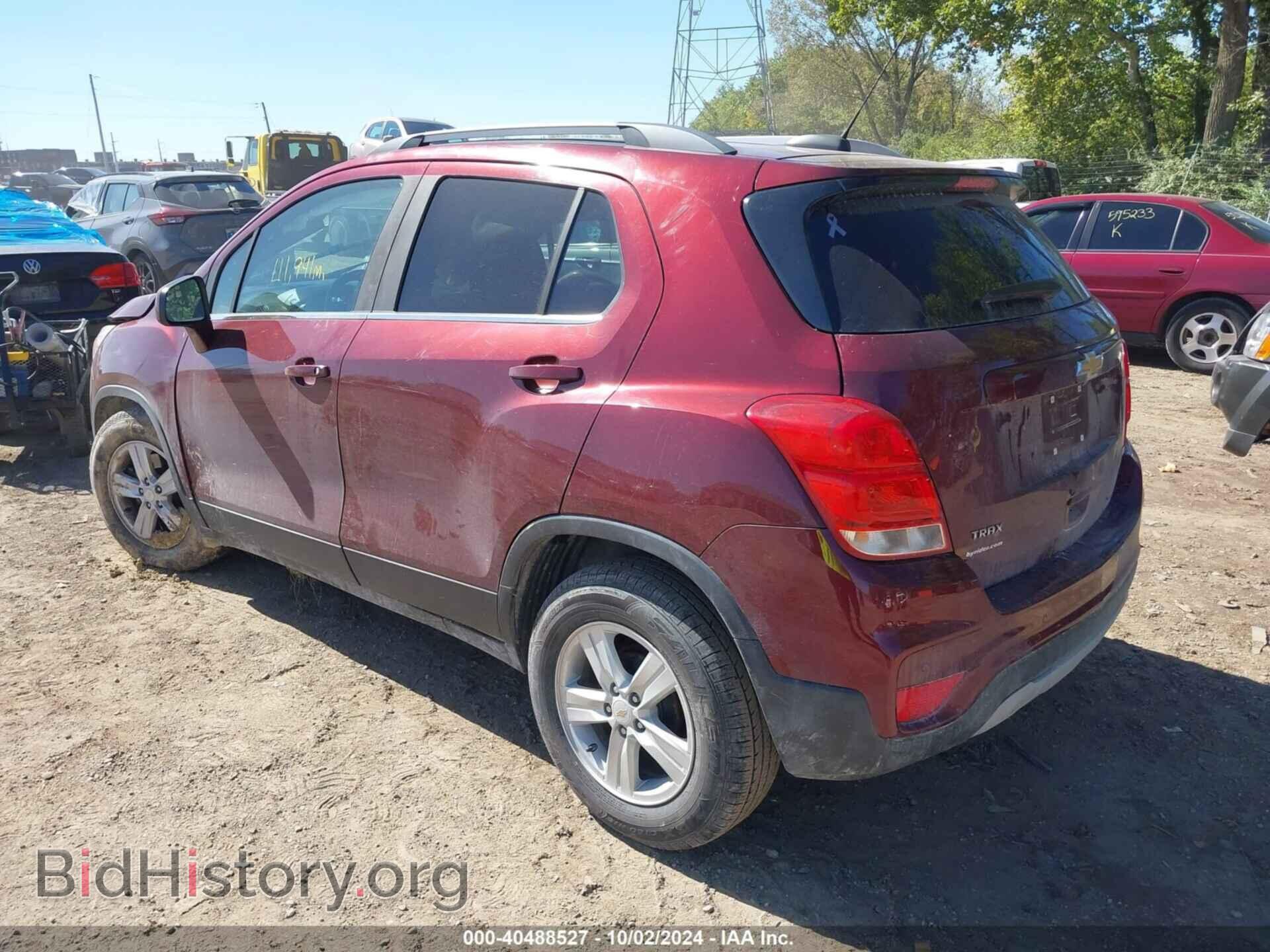 2017 CHEVROLET TRAX - VIN: 3GNCJLSB8HL180215 - Фото 3