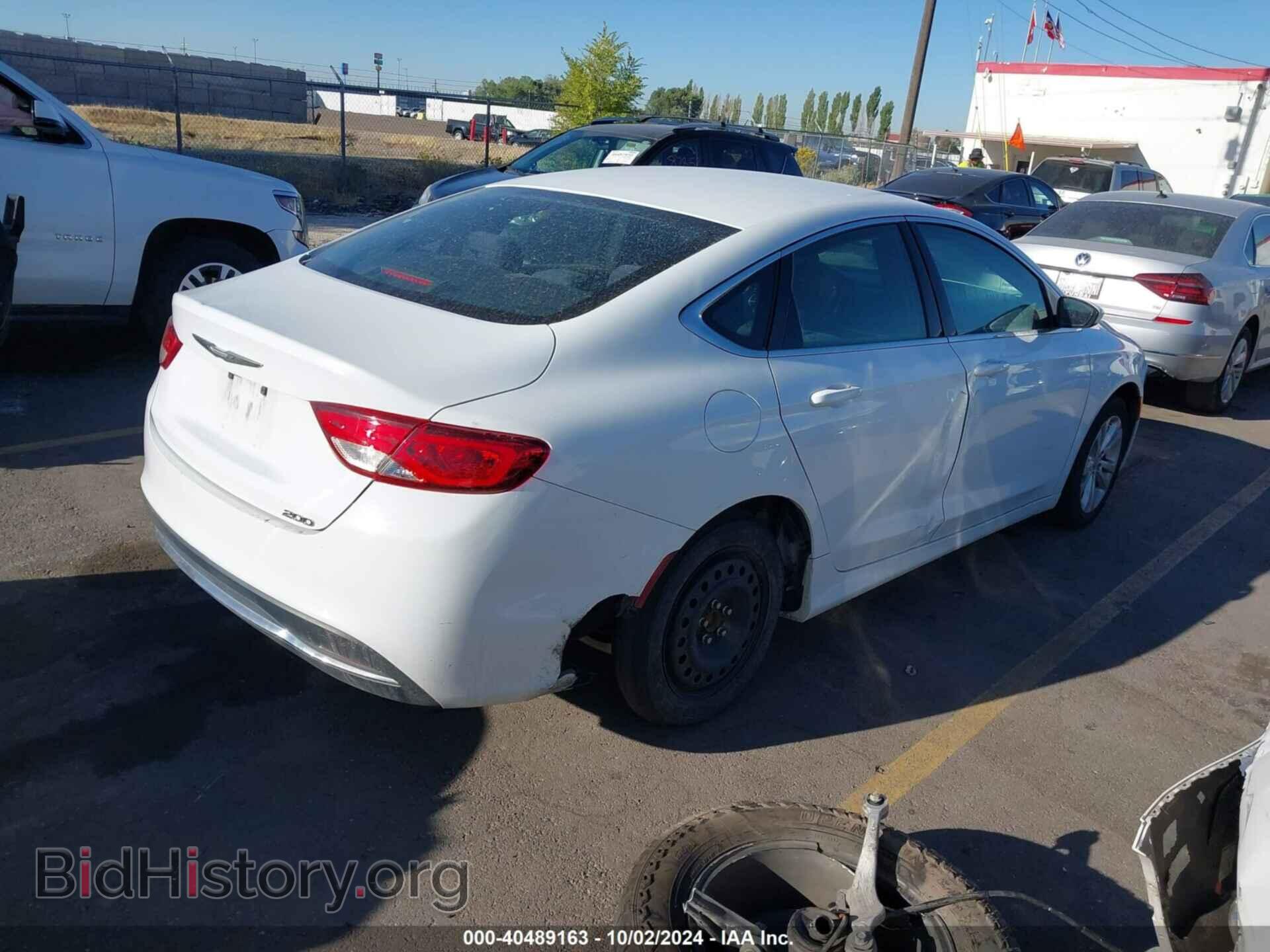2016 CHRYSLER 200 - VIN: 1C3CCCAB1GN104665 - Фото 4