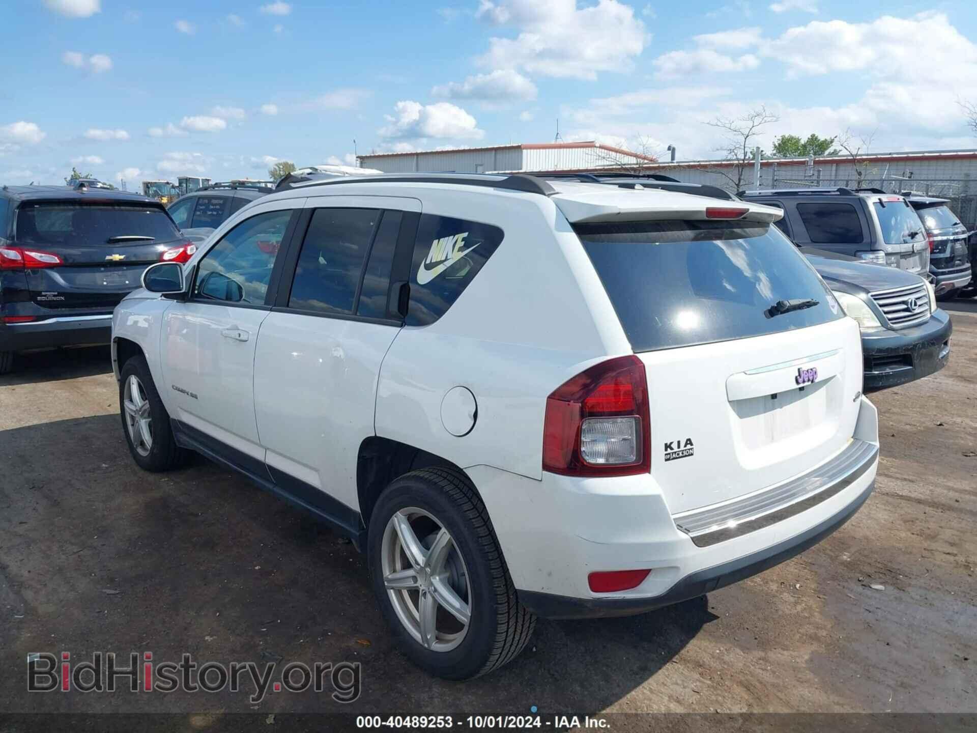 2016 JEEP COMPASS - VIN: 1C4NJCEA1GD792734 - Фото 3