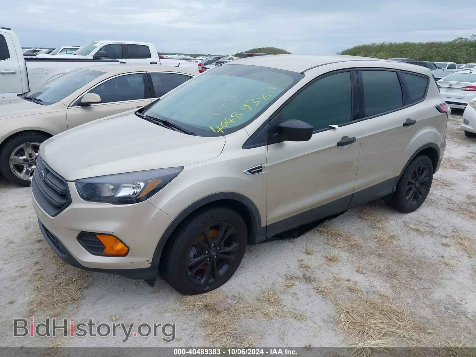 2018 FORD ESCAPE - VIN: 1FMCU0F72JUB97264 - Фото 2