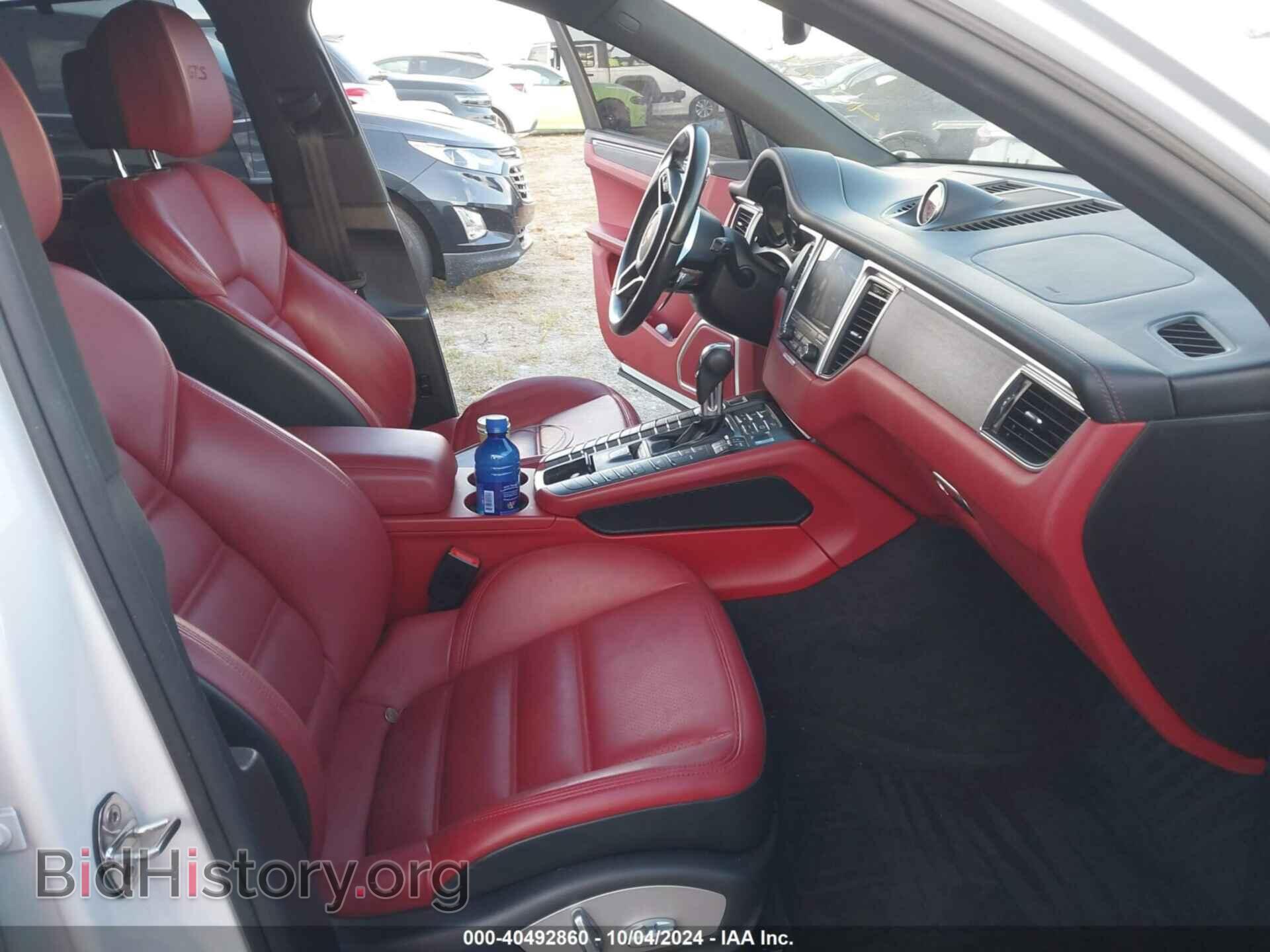 2017 PORSCHE MACAN - VIN: WP1AG2A55HLB55965 - Photo 4