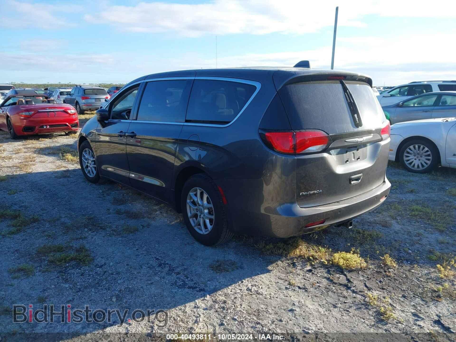 2017 CHRYSLER PACIFICA - VIN: 2C4RC1CG2HR837167 - Фото 3