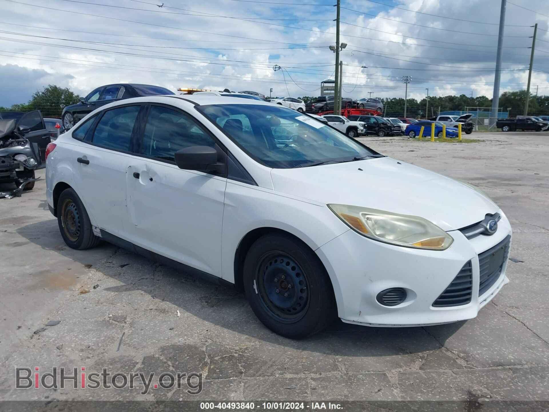 Фотография 1FAHP3E22CL247717 - FORD FOCUS 2012