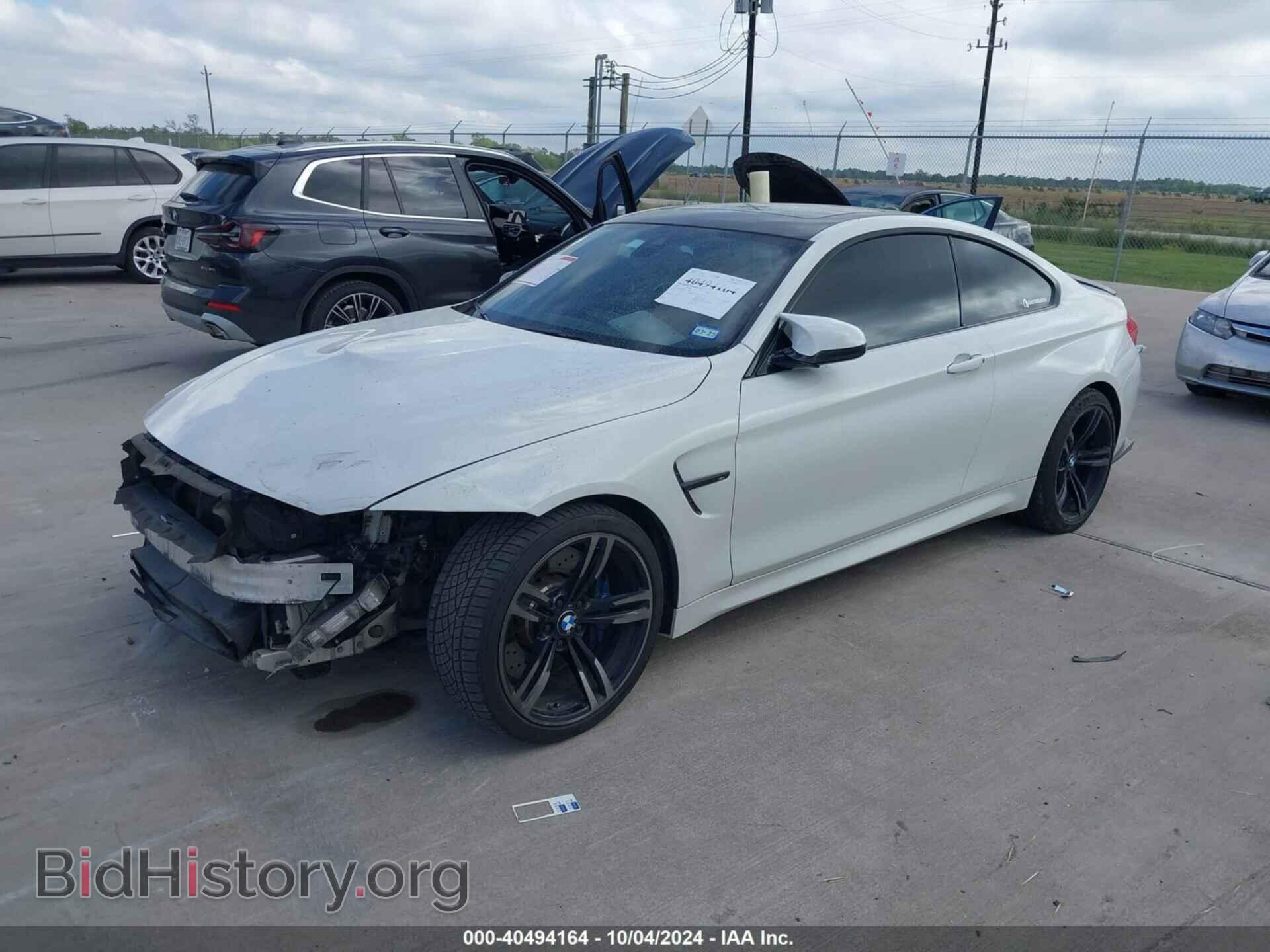 2015 BMW M4 - VIN: WBS3R9C5XFK331821 - Photo 2