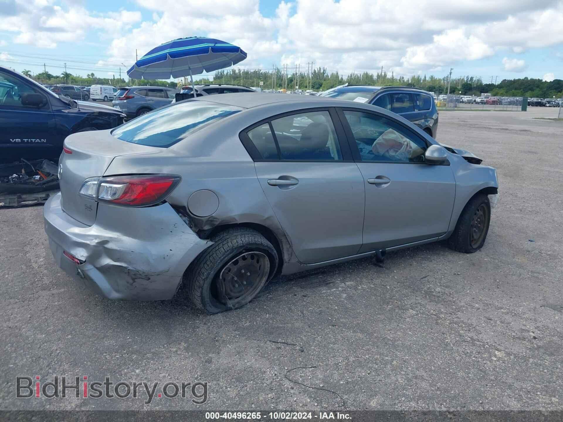 2012 MAZDA MAZDA3 - VIN: JM1BL1UF7C1521509 - Photo 4