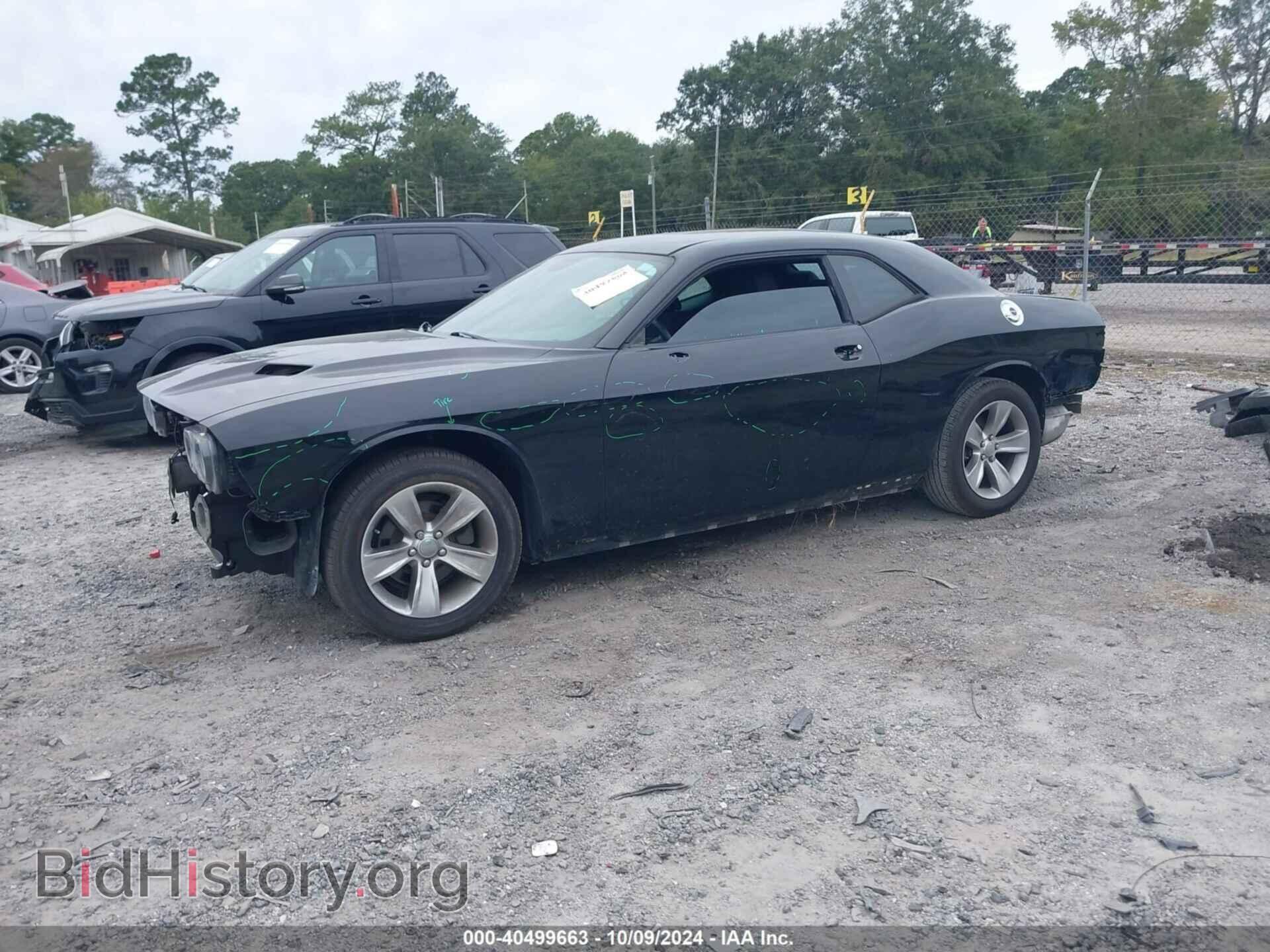 2018 DODGE CHALLENGER - VIN: 2C3CDZAG8JH252579 - Фото 2