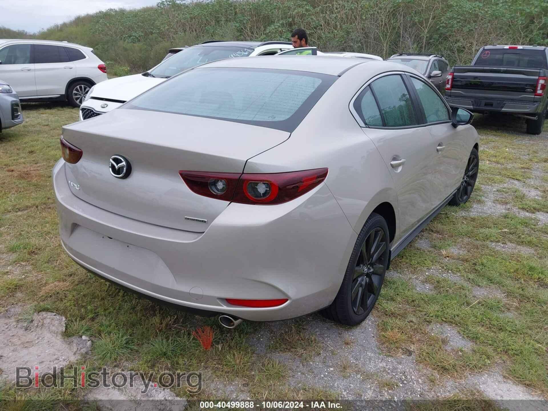 2024 MAZDA MAZDA3 - VIN: 3MZBPABMXRM405834 - Фото 4