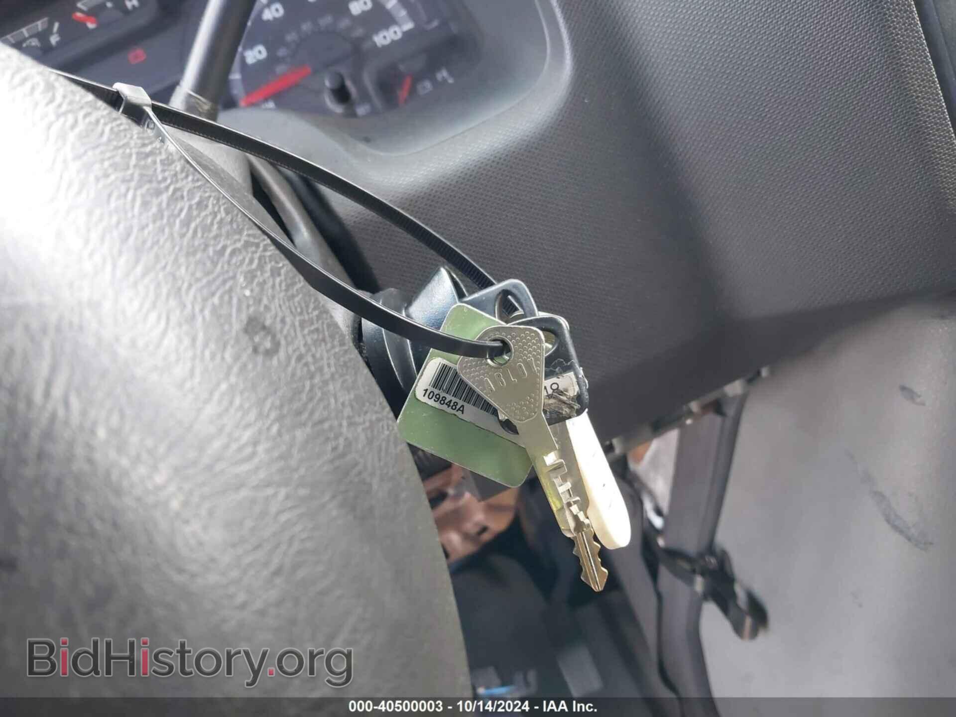 2010 FORD E-150 - VIN: 1FTNE1EW9ADA91841 - Фото 11