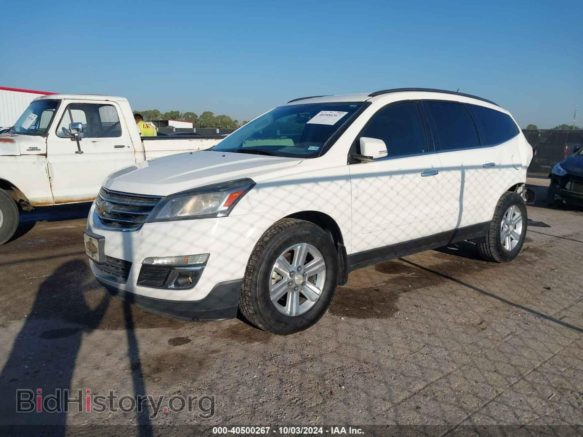 2014 CHEVROLET TRAVERSE - VIN: 1GNKRHKD8EJ200887 - Фото 2
