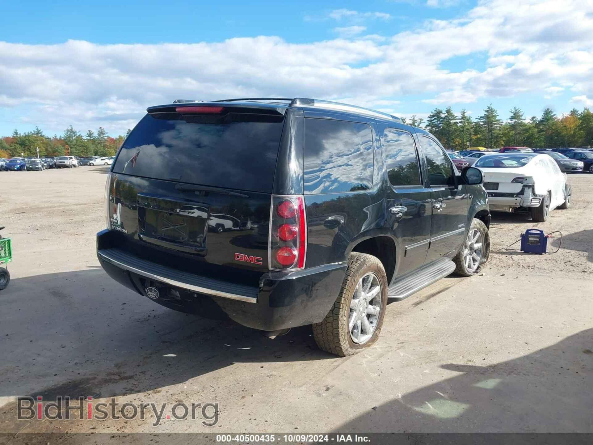 2011 GMC YUKON - VIN: 1GKS2EEF0BR356142 - Фото 4