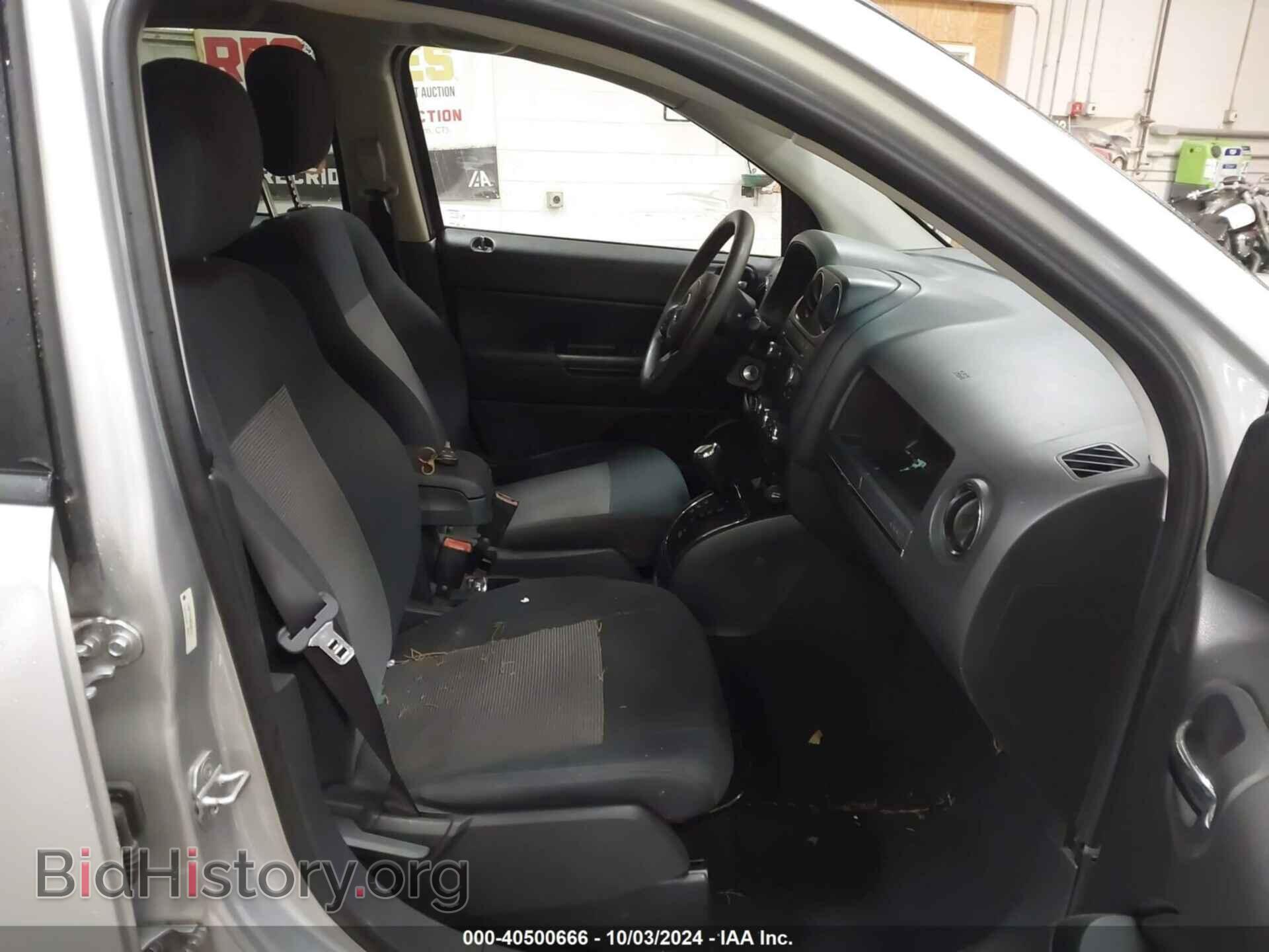 2011 JEEP COMPASS - VIN: 1J4NF1FB3BD205112 - Photo 5