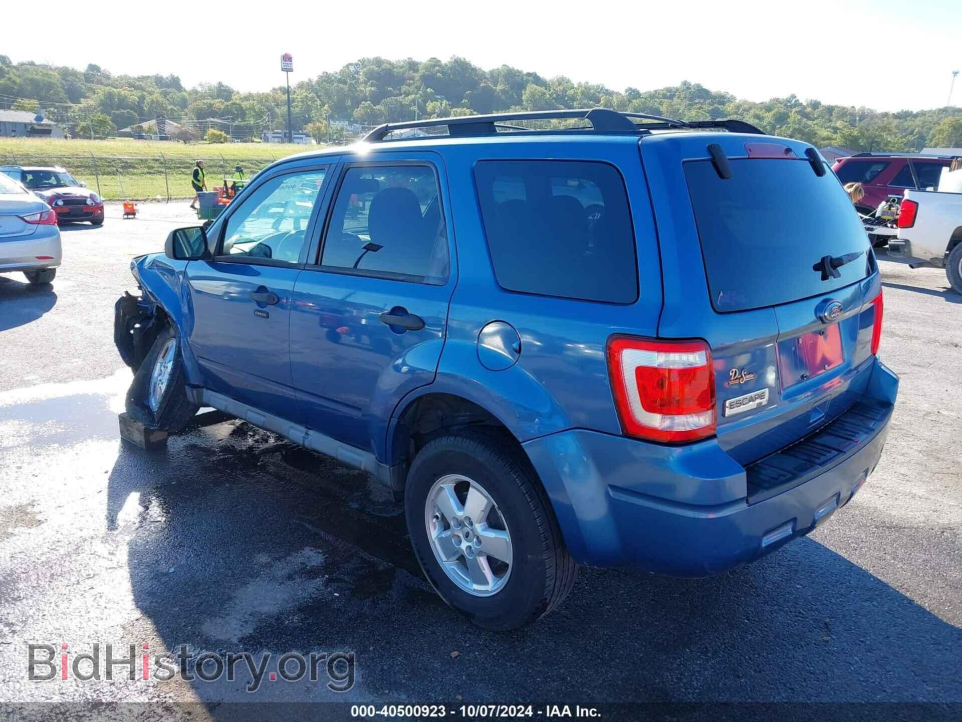 2010 FORD ESCAPE - VIN: 1FMCU9D7XAKA11103 - Фото 3