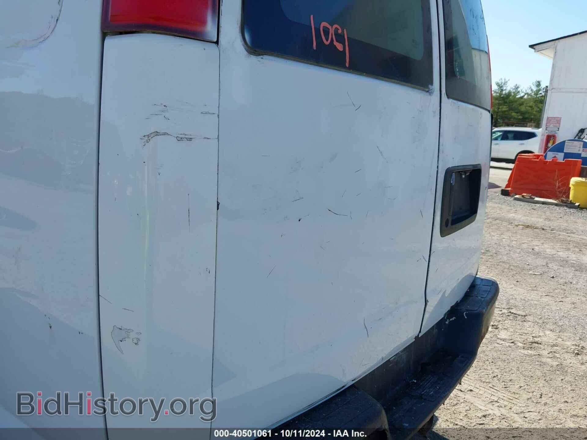 2013 CHEVROLET EXPRESS 2500 - VIN: 1GCWGGBA2D1182952 - Фото 20