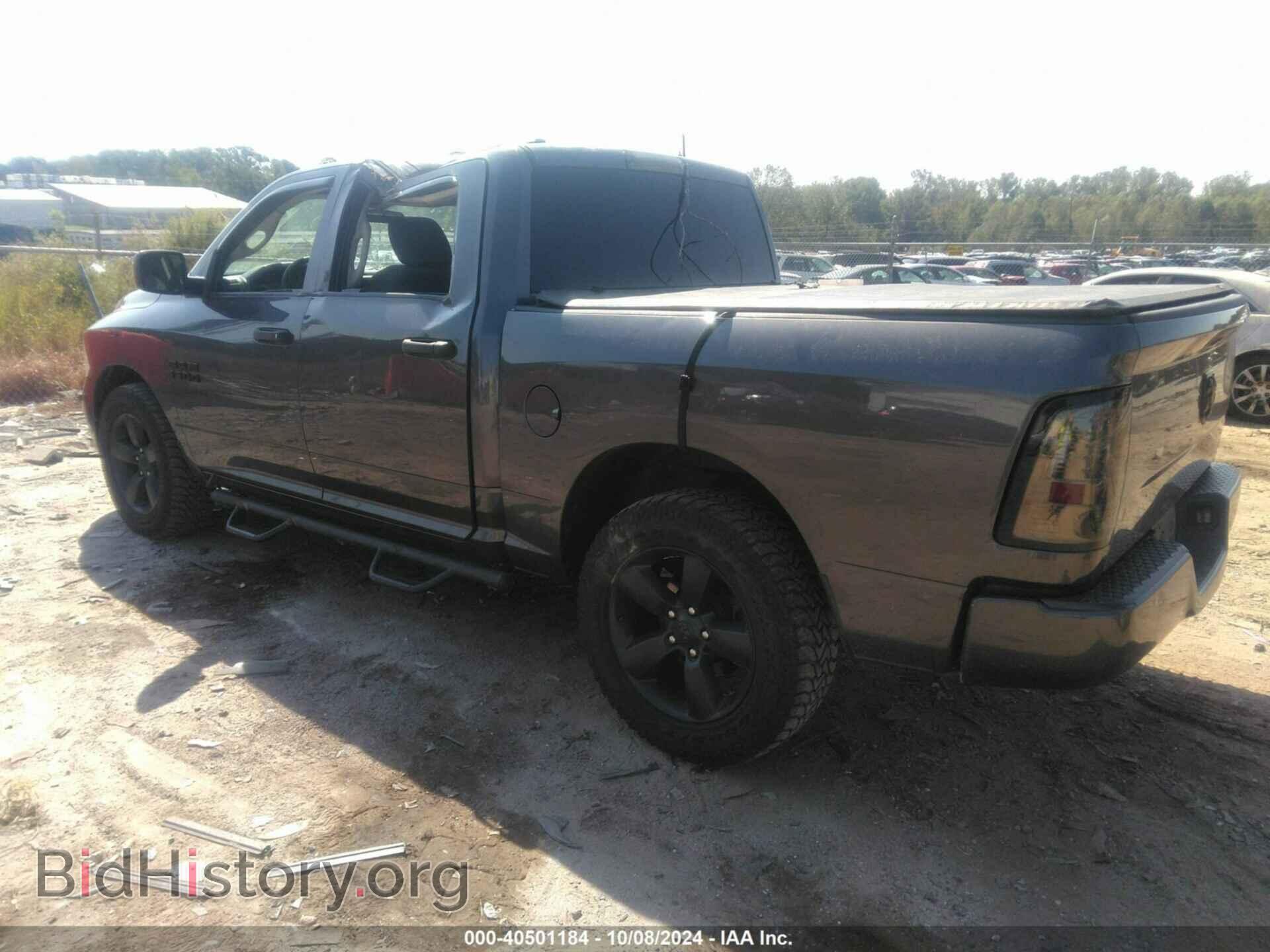 2018 RAM 1500 - VIN: 1C6RR6KGXJS299911 - Фото 3