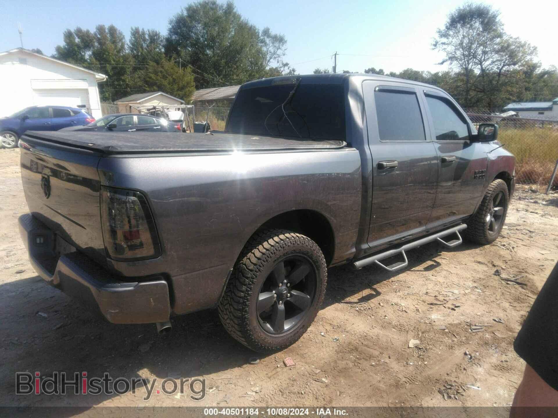 2018 RAM 1500 - VIN: 1C6RR6KGXJS299911 - Фото 4