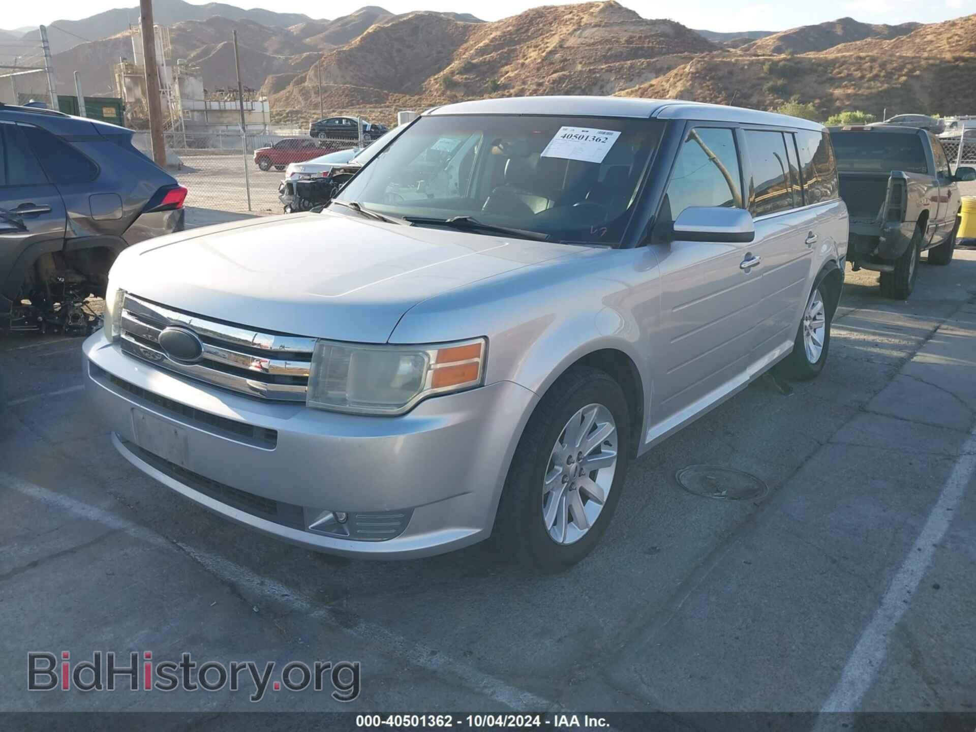 2011 FORD FLEX - VIN: 2FMGK5CC0BBD37261 - Photo 2