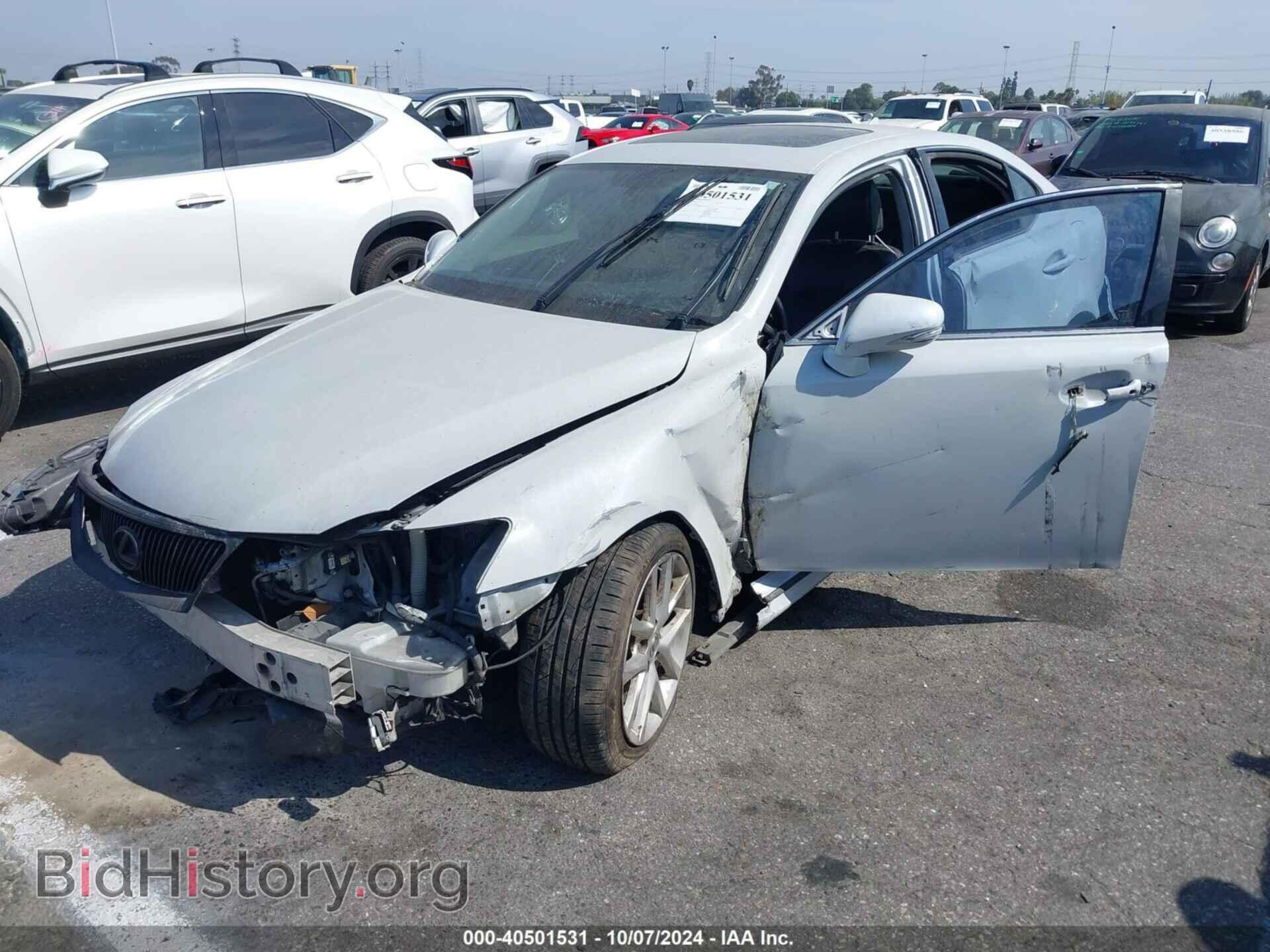 2011 LEXUS IS 250 - VIN: JTHBF5C27B5139631 - Фото 2