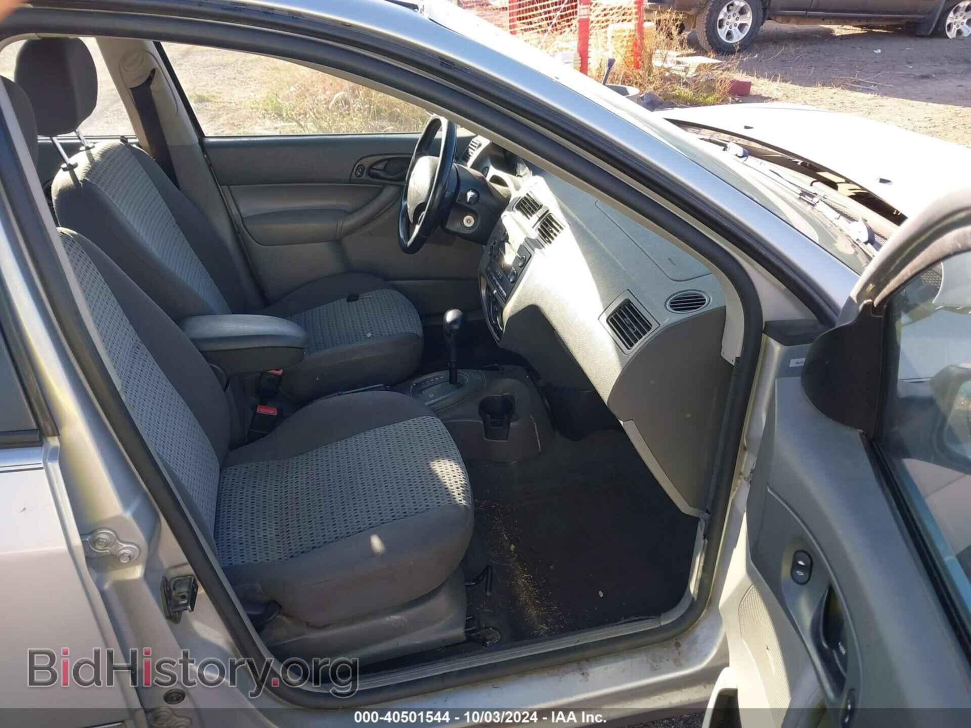 2005 FORD FOCUS - VIN: 1FAHP34N35W314872 - Фото 5