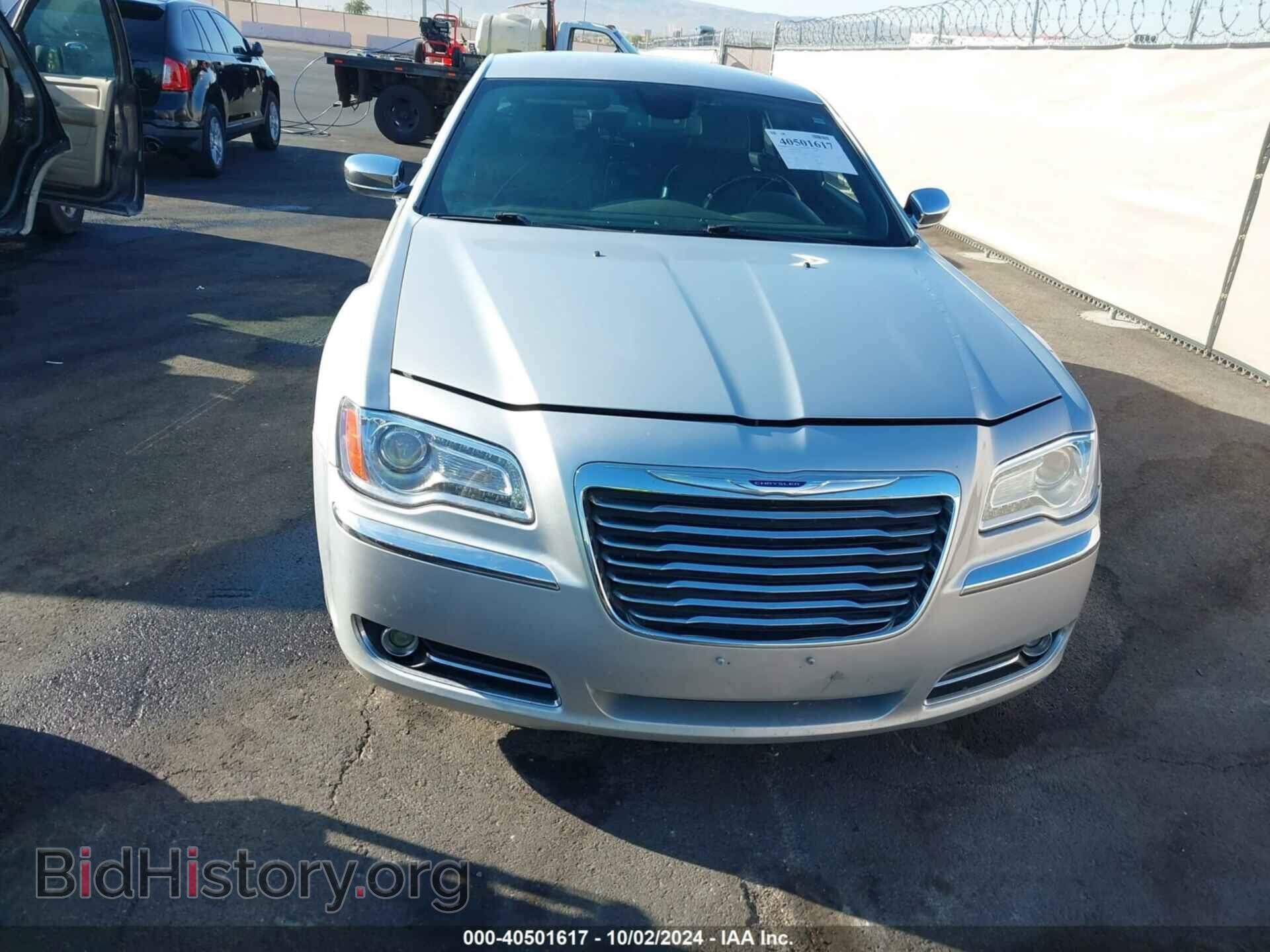 2012 CHRYSLER 300C - VIN: 2C3CCAET8CH263578 - Фото 6