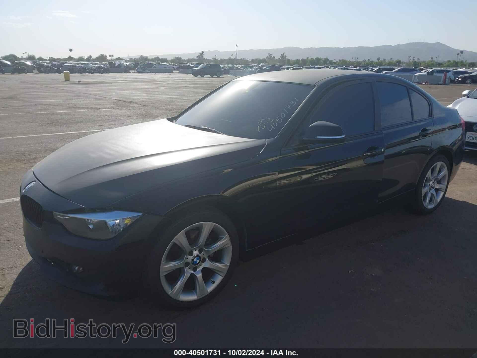 2013 BMW 328I - VIN: WBA3C1G54DNR47320 - Фото 2