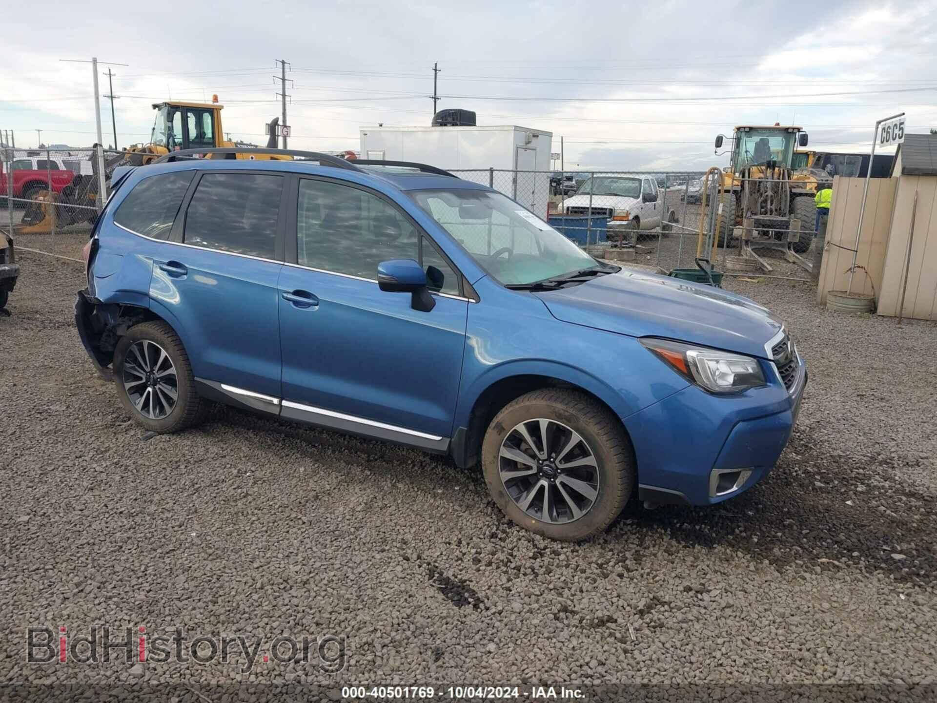 Фотография JF2SJGWC9HH564454 - SUBARU FORESTER 2017